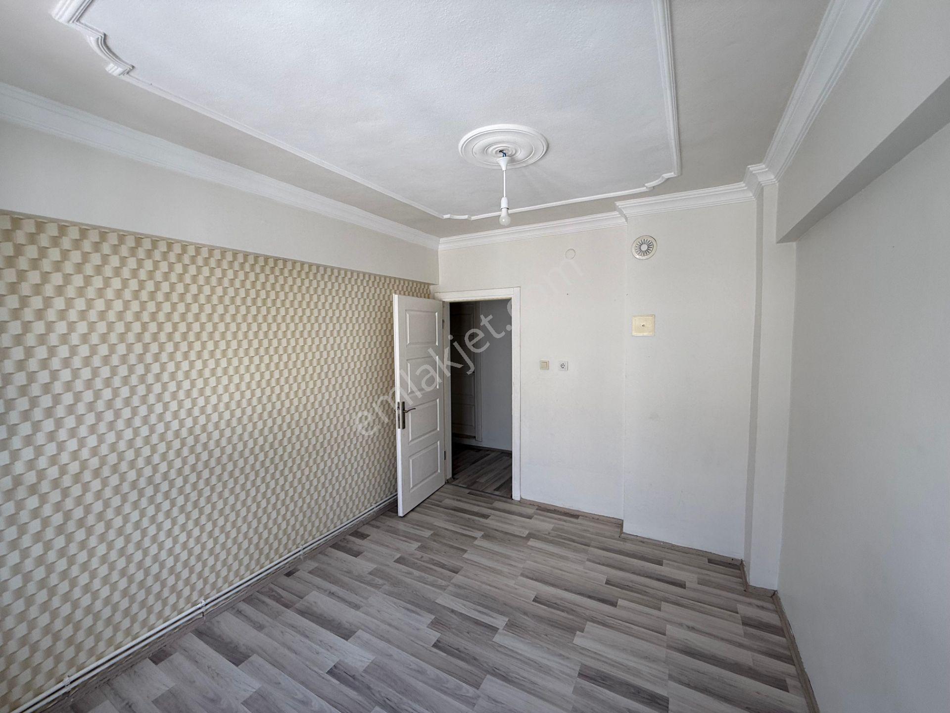 Re/max İnci'den Toygar Mah. Damla Sitesinde Geniş Kiralık 2+1 Daire - Görsel 10