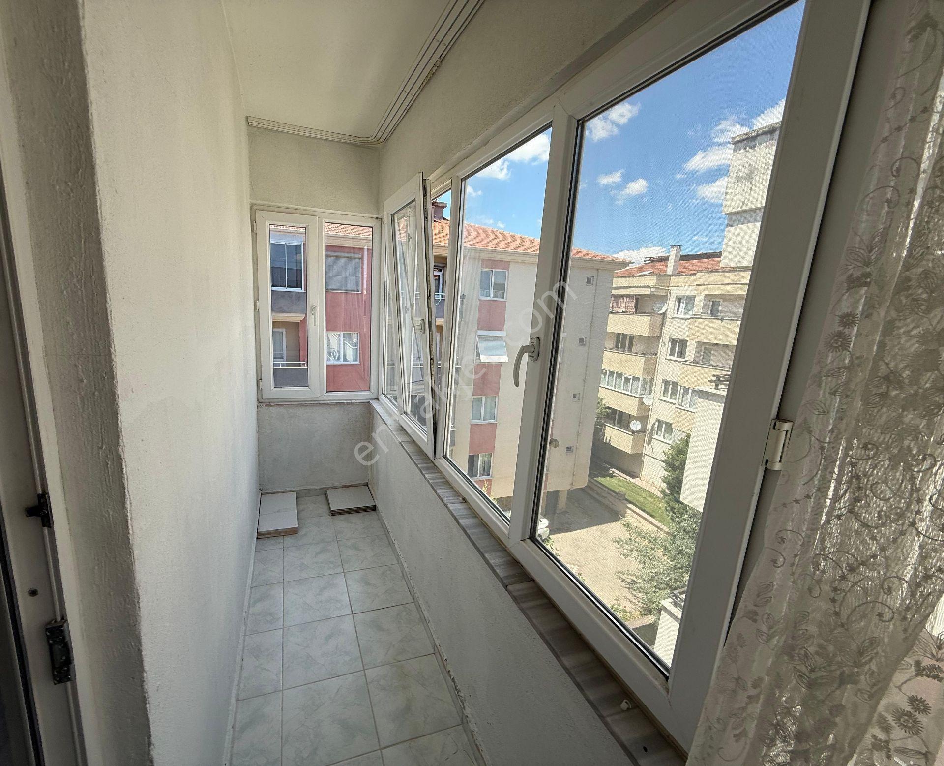 Re/max İnci'den Toygar Mah. Damla Sitesinde Geniş Kiralık 2+1 Daire - Görsel 8