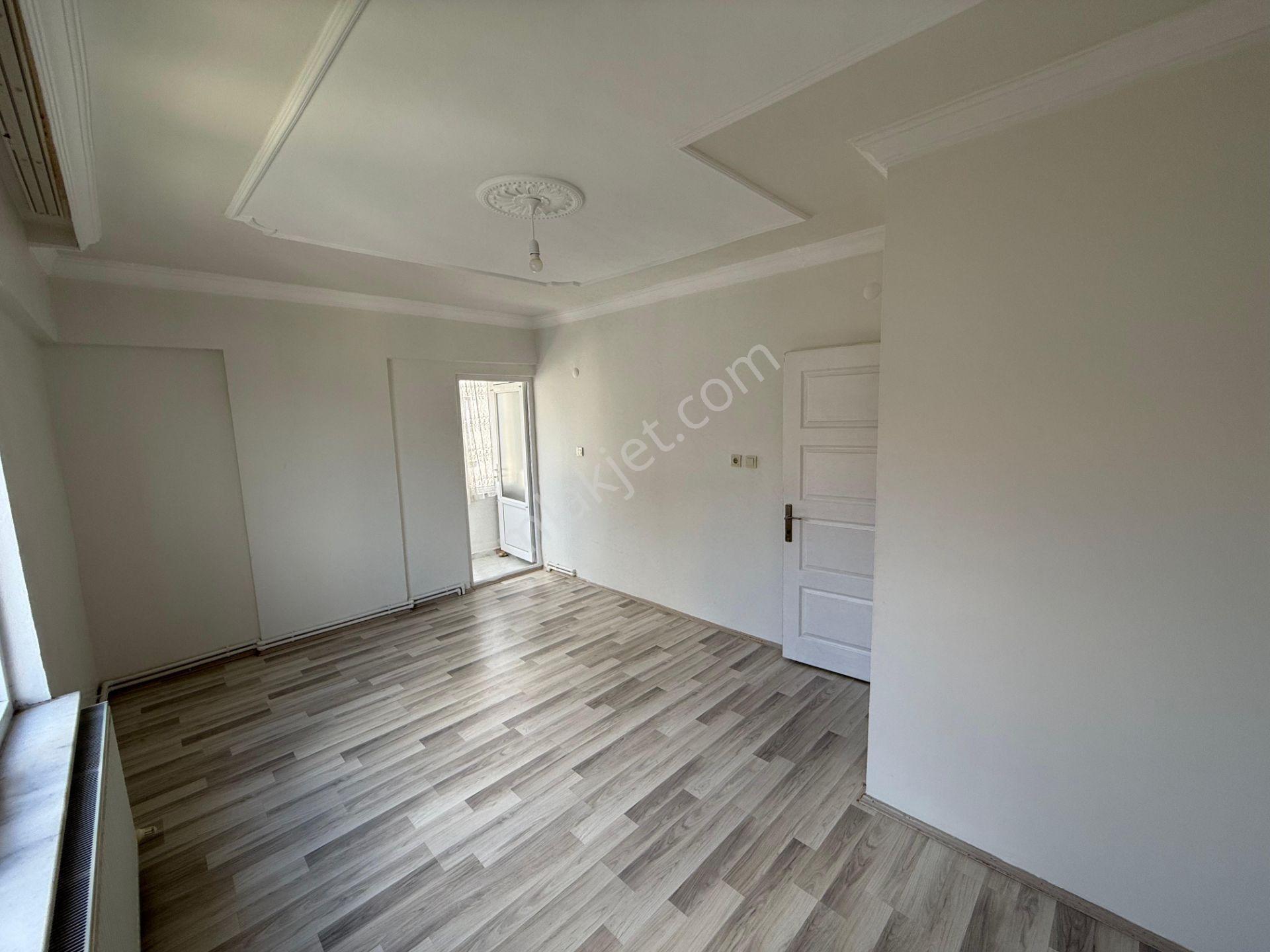 Re/max İnci'den Toygar Mah. Damla Sitesinde Geniş Kiralık 2+1 Daire - Görsel 12