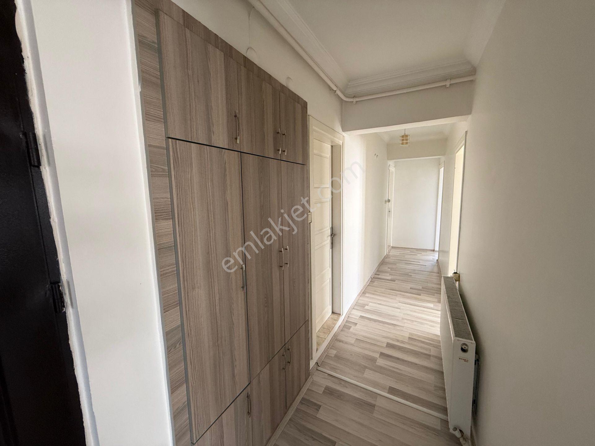 Re/max İnci'den Toygar Mah. Damla Sitesinde Geniş Kiralık 2+1 Daire - Görsel 15