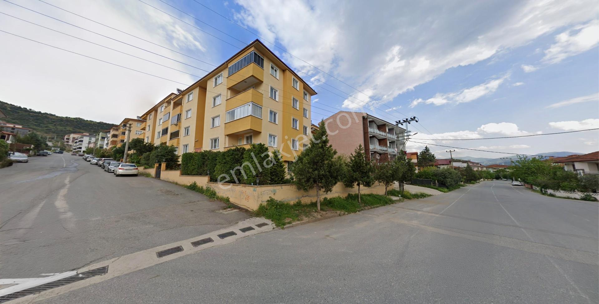 Pamukova Merkezde Masrafsız Ara Kat Geniş 3+1 Daire - Görsel 2