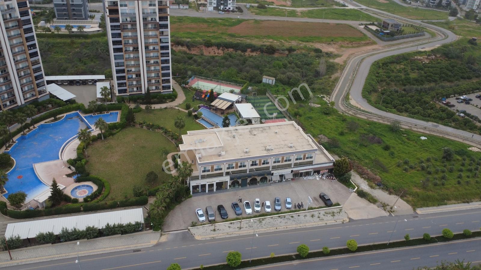 Tüzün'den Devren Kiralık Dekorasyon Mağazası - Görsel 23