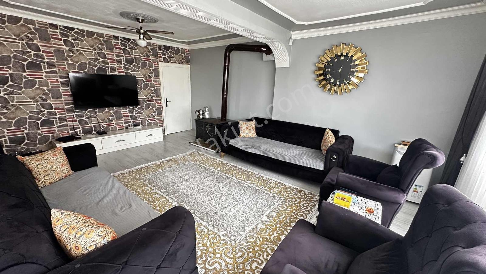 Karasu Bahriyeliler Sitesi Müstakil Bahçeli Villa - Görsel 5