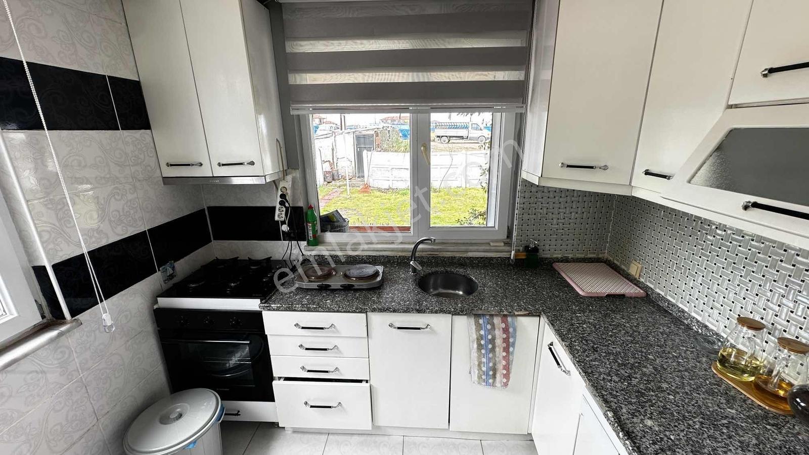 Karasu Bahriyeliler Sitesi Müstakil Bahçeli Villa - Görsel 25