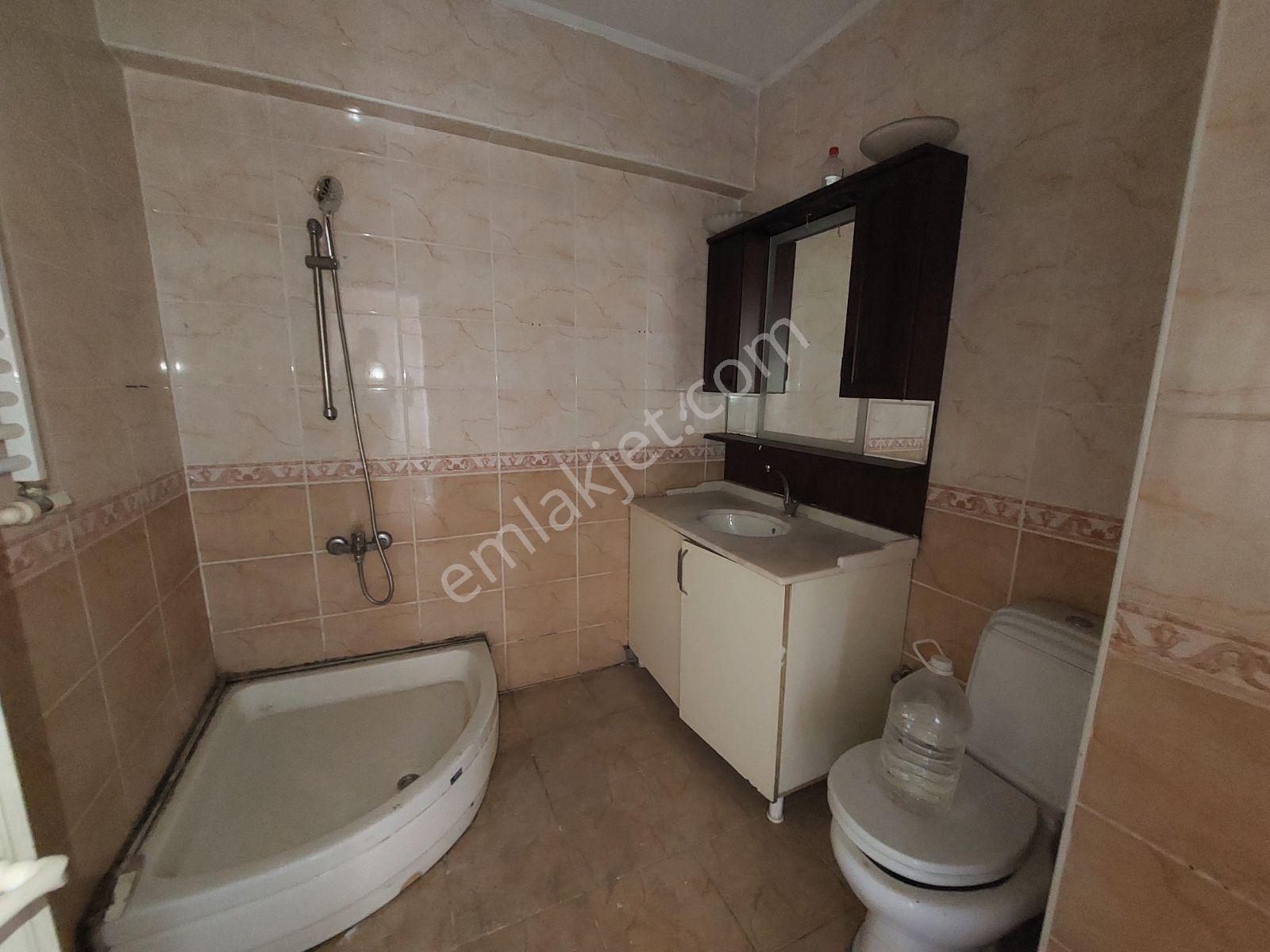 Arzu Emlaktan Zübeydehanım Mah. Kiralık 2+1 Daire - Görsel 14