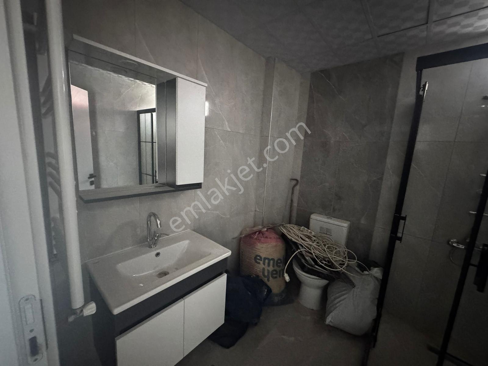 Çanakkale Merkez Stadyum Mevki Kiralık 1+1 Daire - Görsel 10