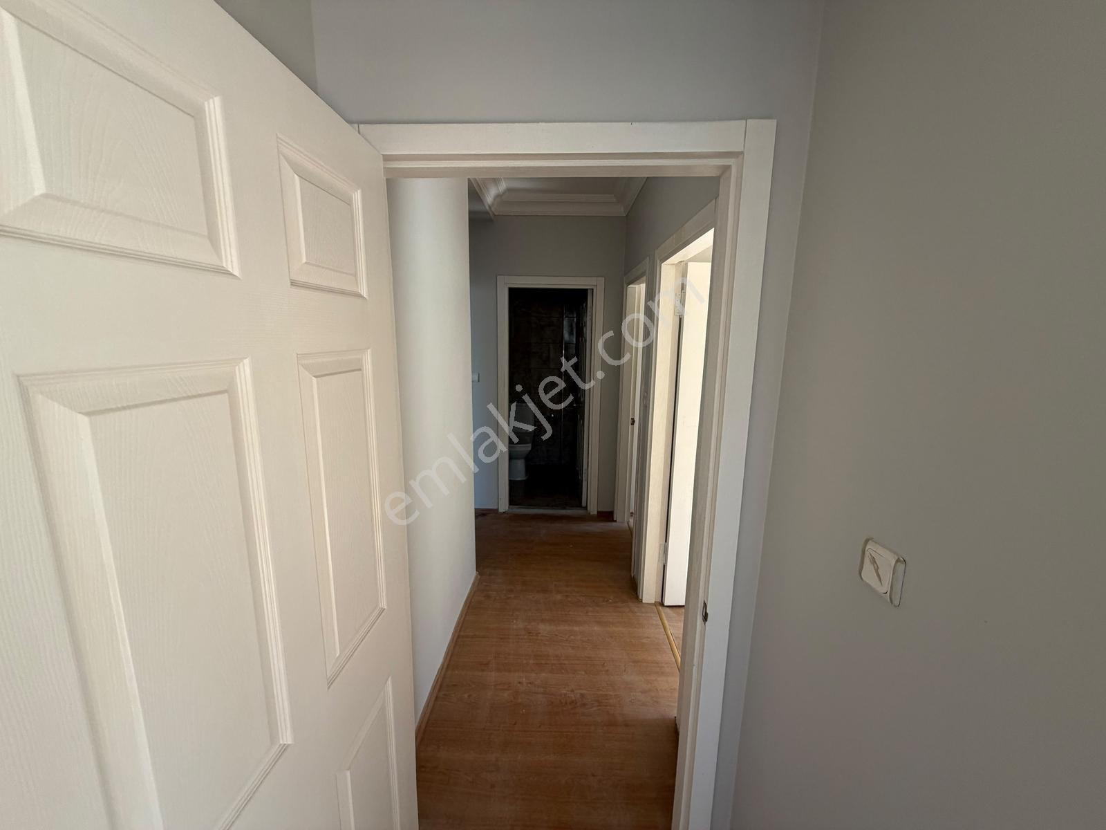 Kalyon Kapı Da Site İçerisinde 3+1 Ara Kat Kiralık Daire - Görsel 8