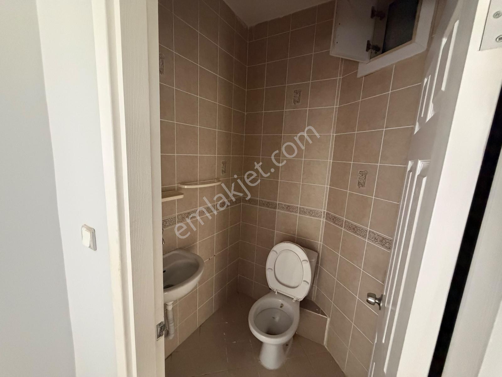 Kalyon Kapı Da Site İçerisinde 3+1 Ara Kat Kiralık Daire - Görsel 18