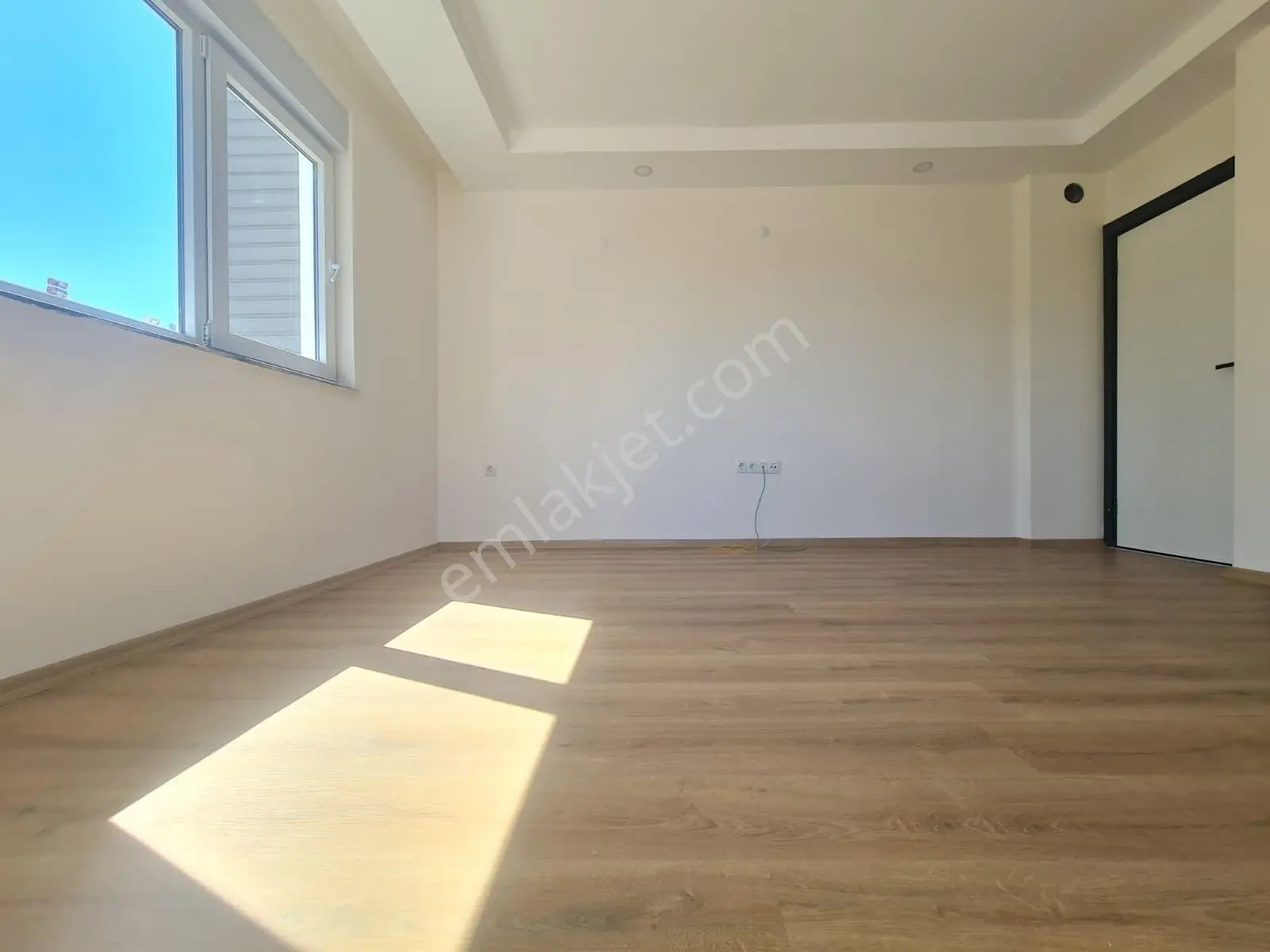 Aydoğmuş Mah.sıfır 1.kat 1+1 70 M2 Asansörlü Satılık Daire - Görsel 3