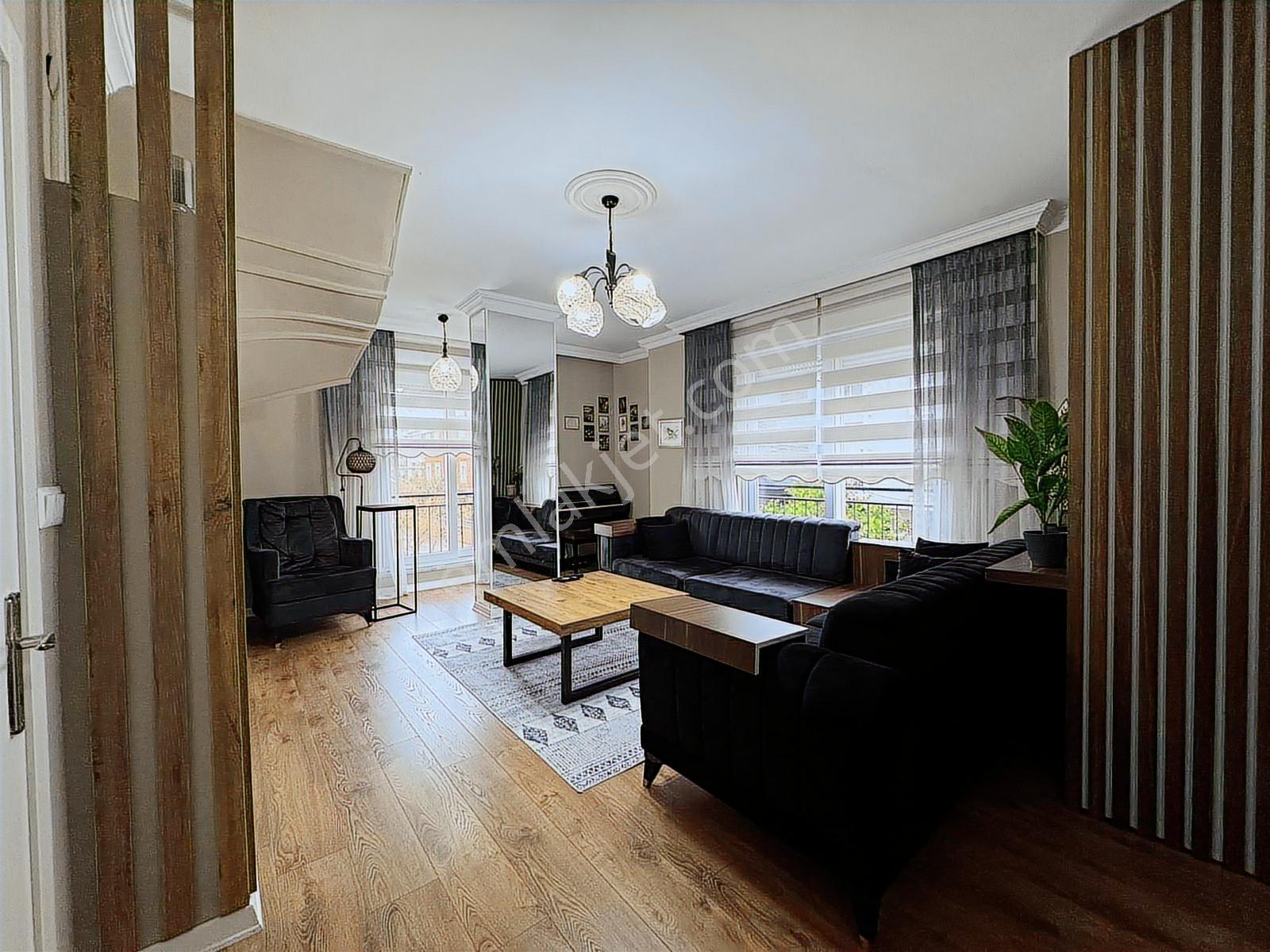 Villa Tadında Kış Balkonlu Özel Yapım Dublex Daire - Görsel 12
