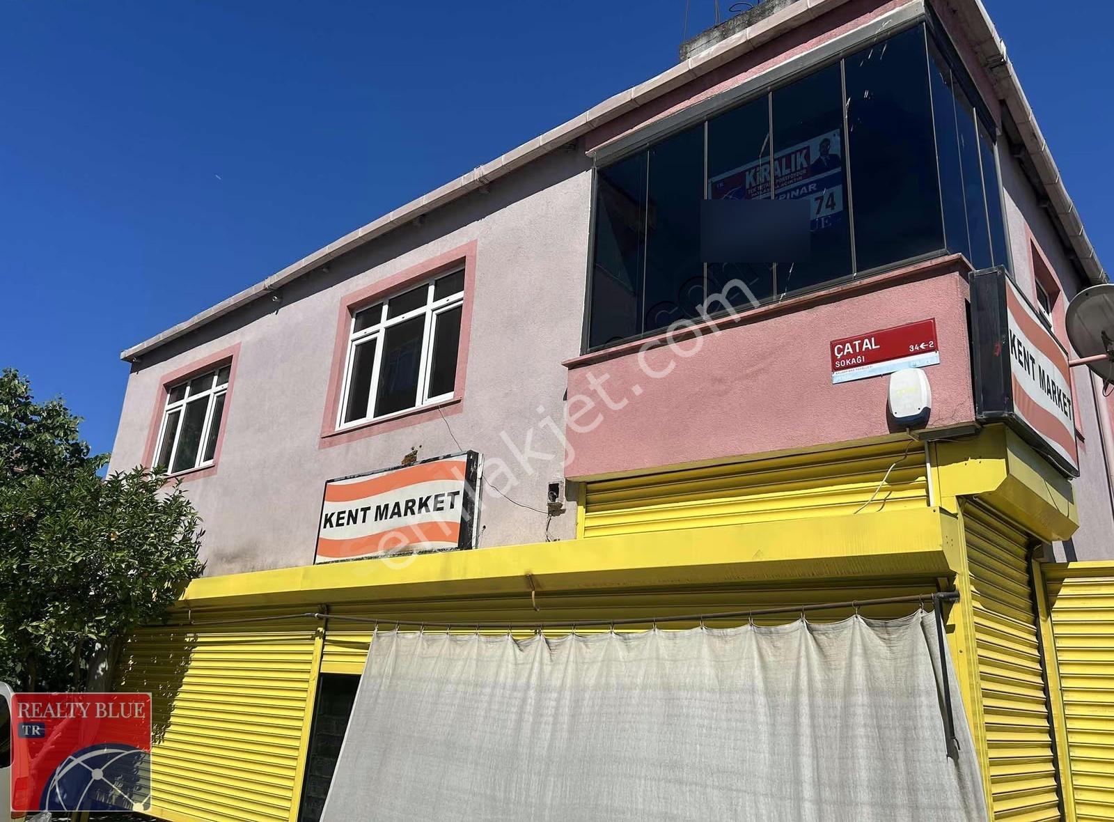 Pendik Kavakpınar Mh. Çift Balkonlu Az Katlı Kiralık 5+2 Daire