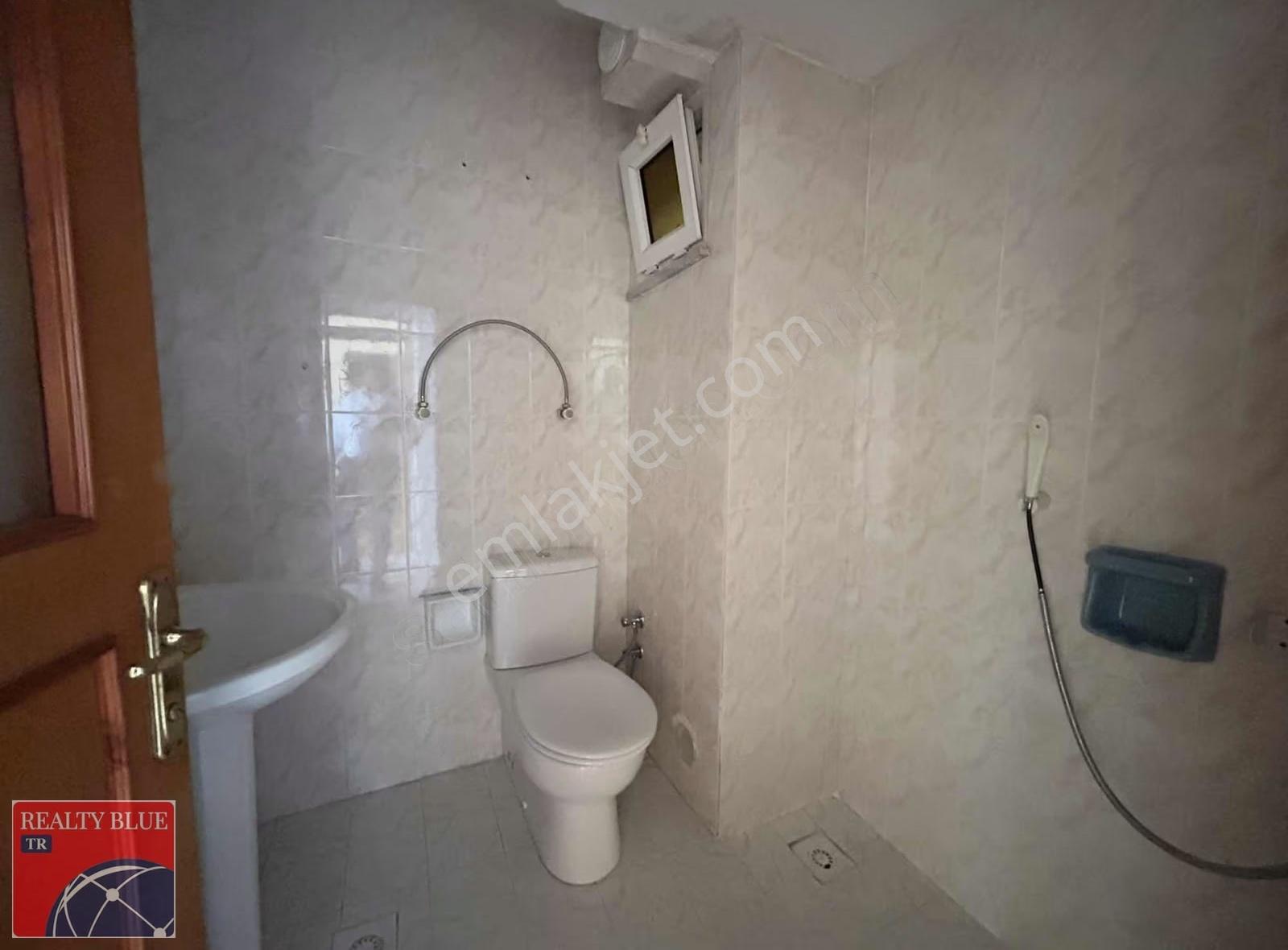 Pendik Kavakpınar Mh. Çift Balkonlu Az Katlı Kiralık 5+2 Daire - Görsel 20