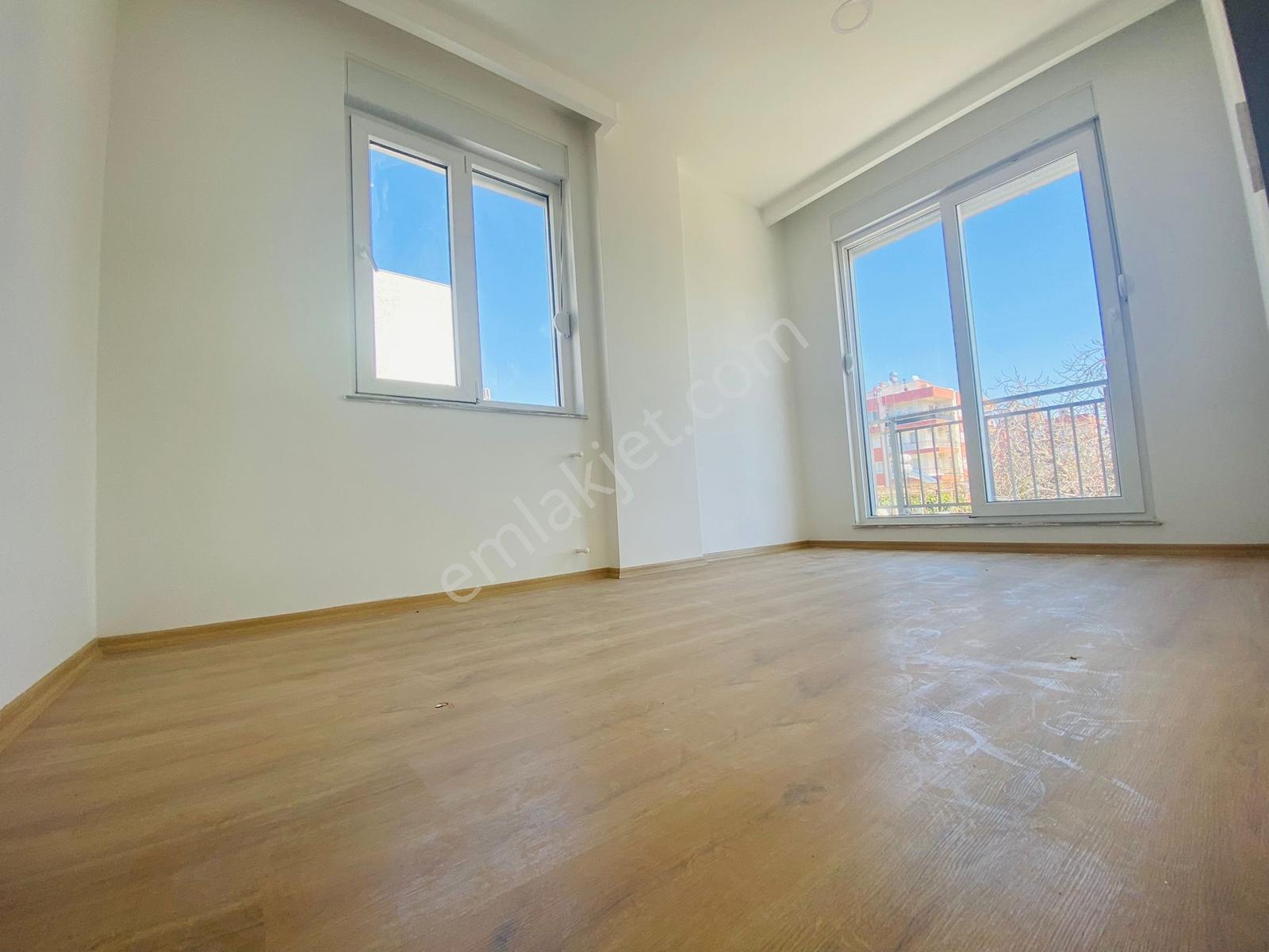 Varsak Karşıyaka Sıfır Asansörlü 2.kat 3+1 135 M2 Satılık Daire - Görsel 12