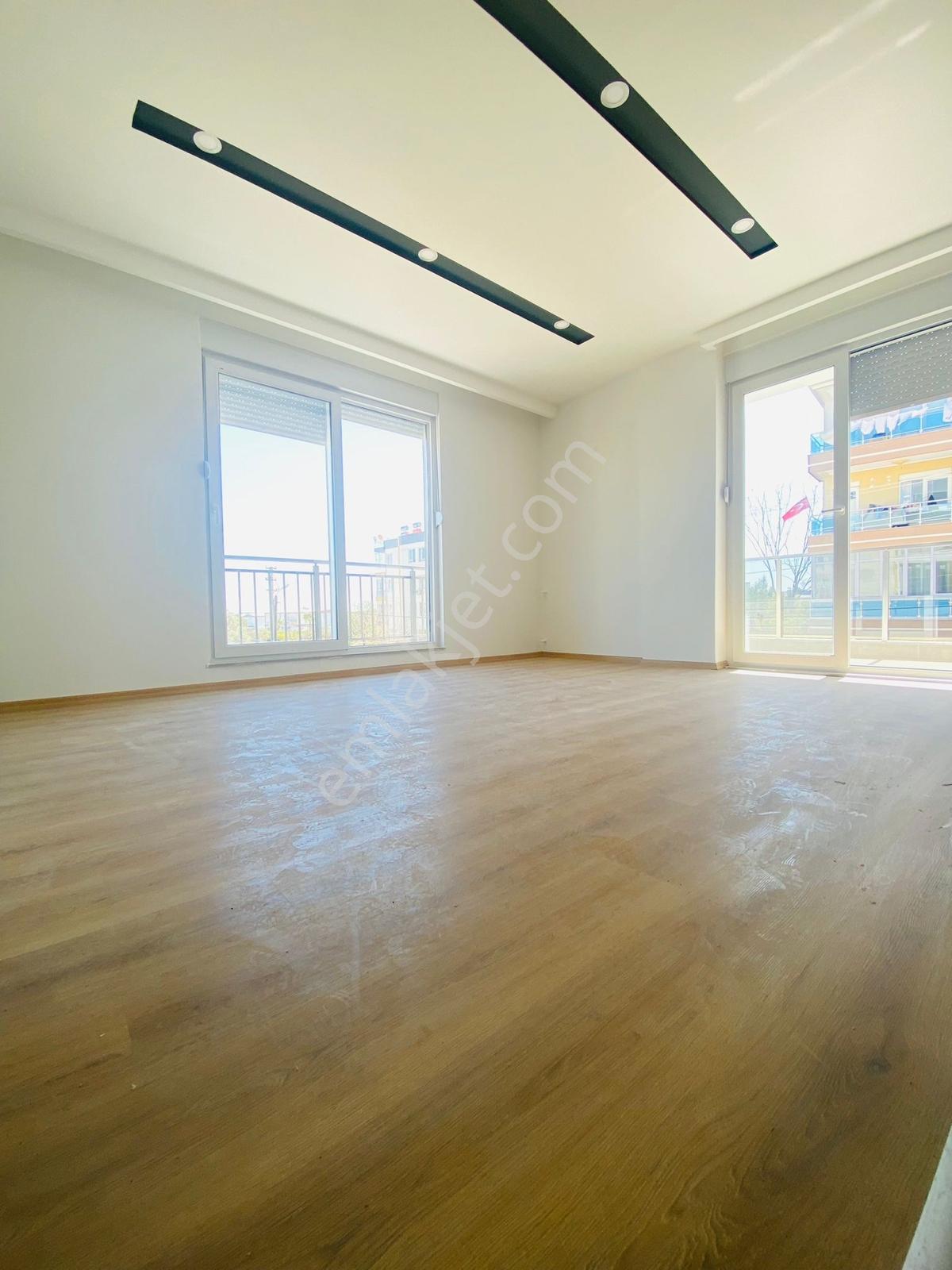 Varsak Karşıyaka Sıfır Asansörlü 2.kat 3+1 135 M2 Satılık Daire - Görsel 16