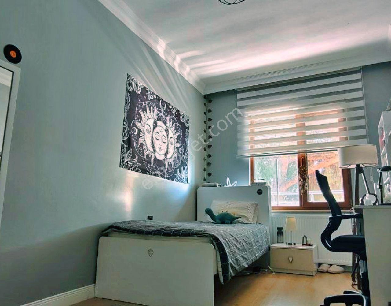 Uytundan Edremit Cennetayağıyürüyüş Yolu Üzerinde Lüks 3+1 Daire - Görsel 32