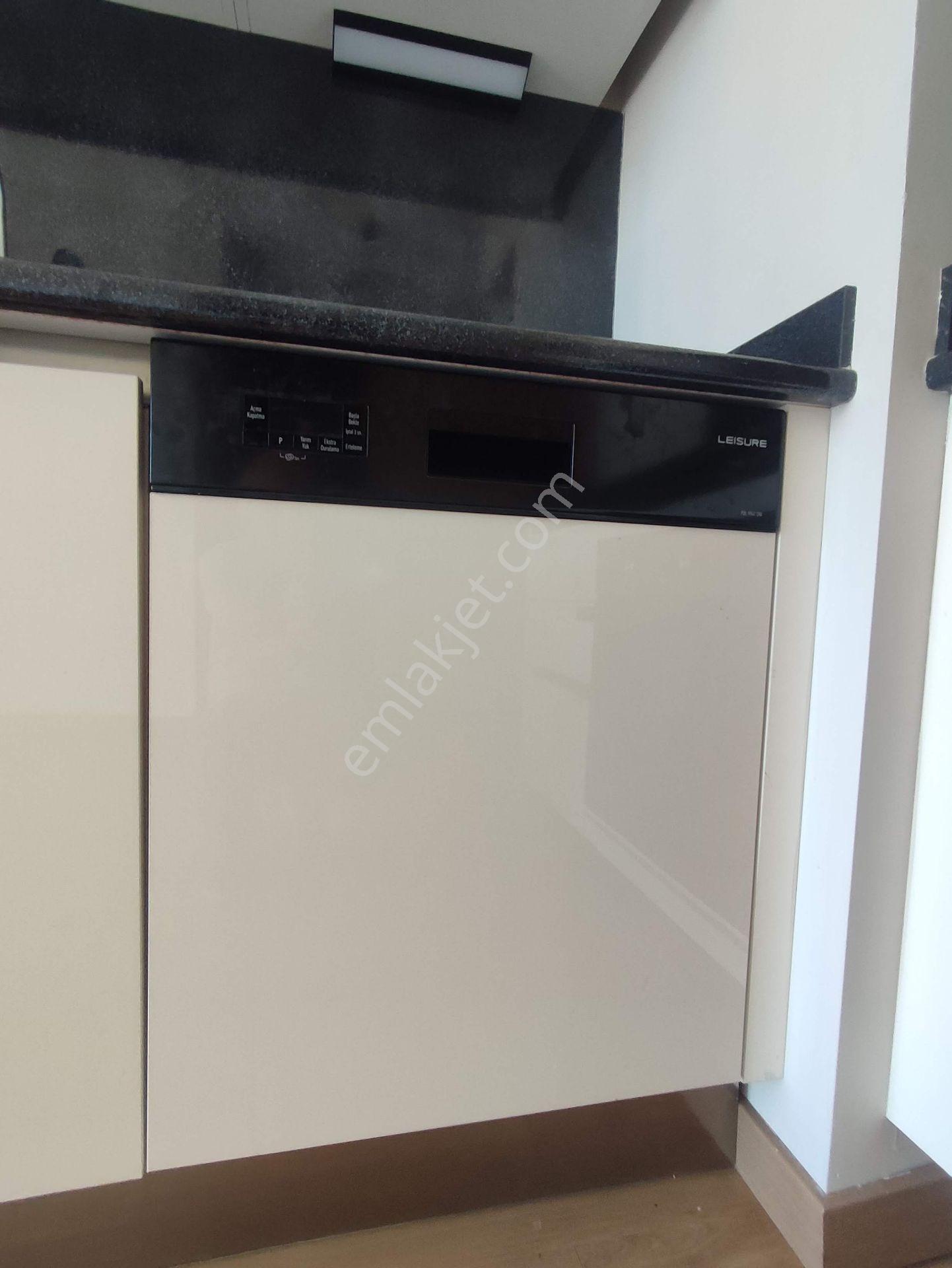 Nef Sancaktepe'de Muhteşem Manzaralı, Kiralık 1+1 Daire - Görsel 13