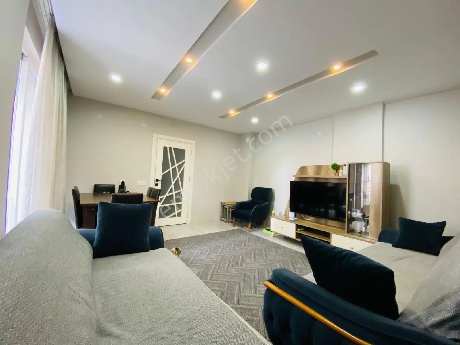 Varsak Karşıyaka 2 Yıllık 1.kat 2+1 105 M² Çift Balkonlu Lüks