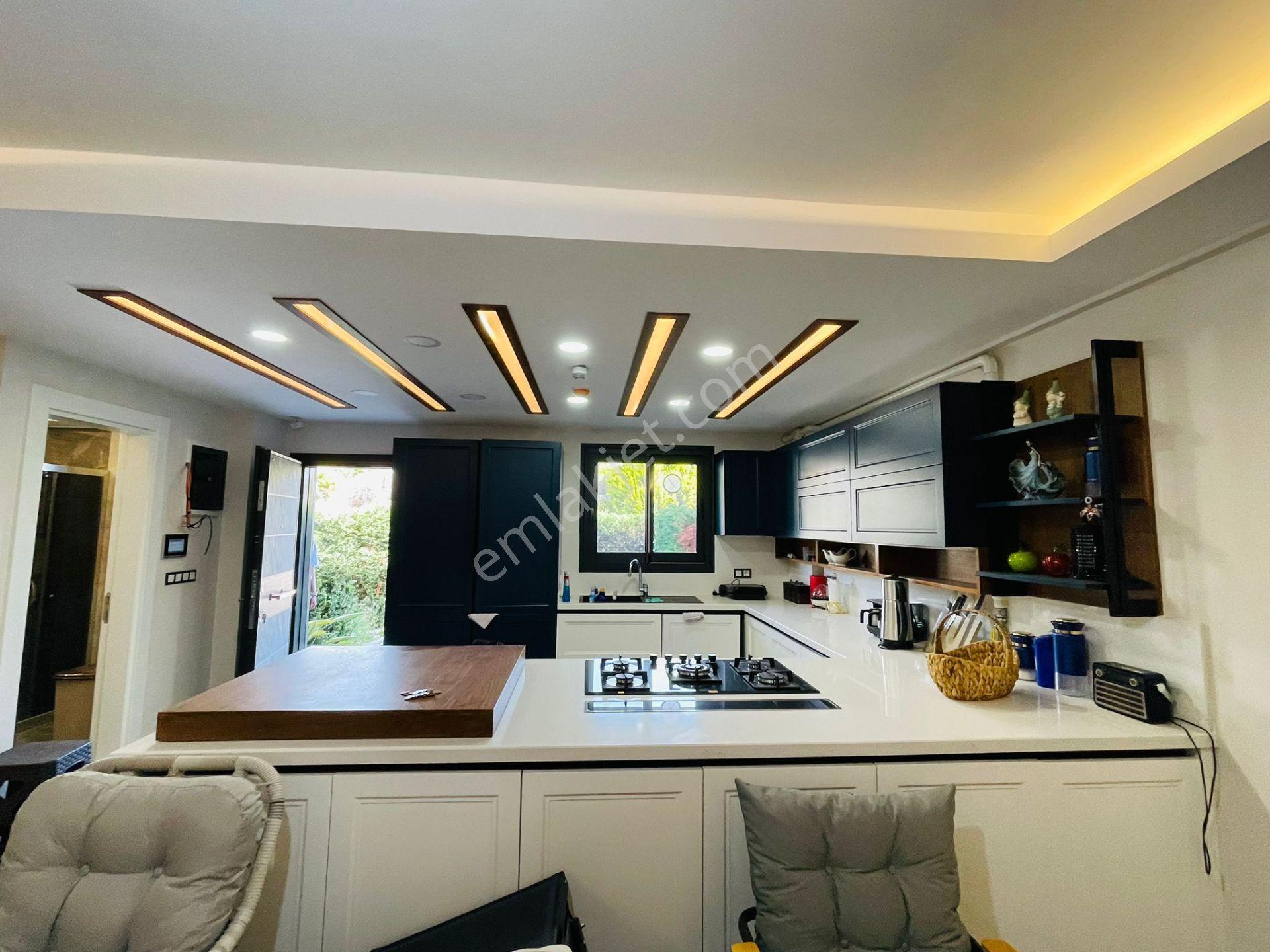 Aclass'dan Sahile 900 M -denız Manzaralı-havuz/otopark-bahçe-doğalgazlı-lüx-fırsat-akıllı Villa - Görsel 18
