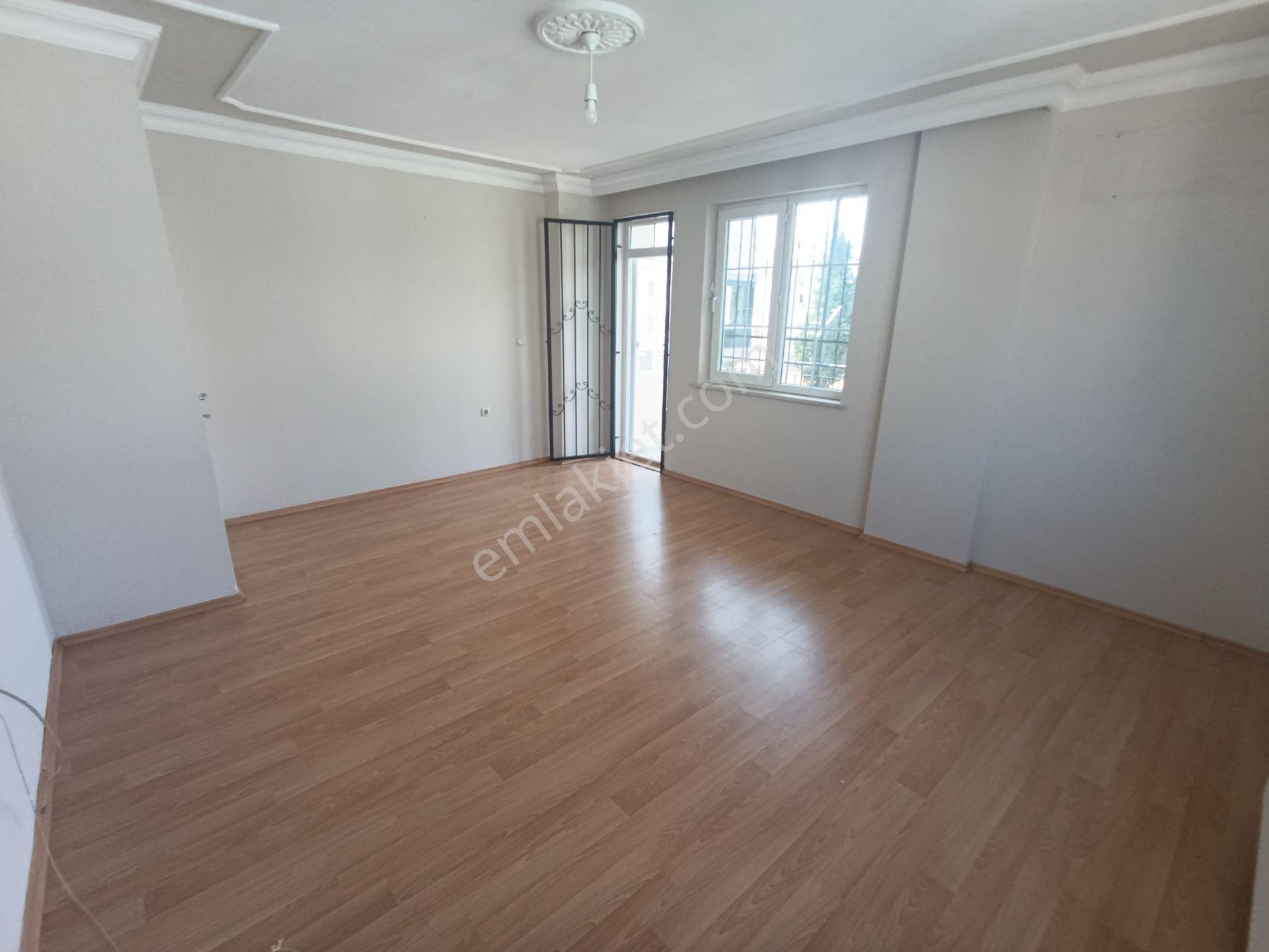 Kızıltoprakta Doğalgazlı, Klimalı, Masrafsız Katta Geniş 3+1 Kiralık Daire - Görsel 5