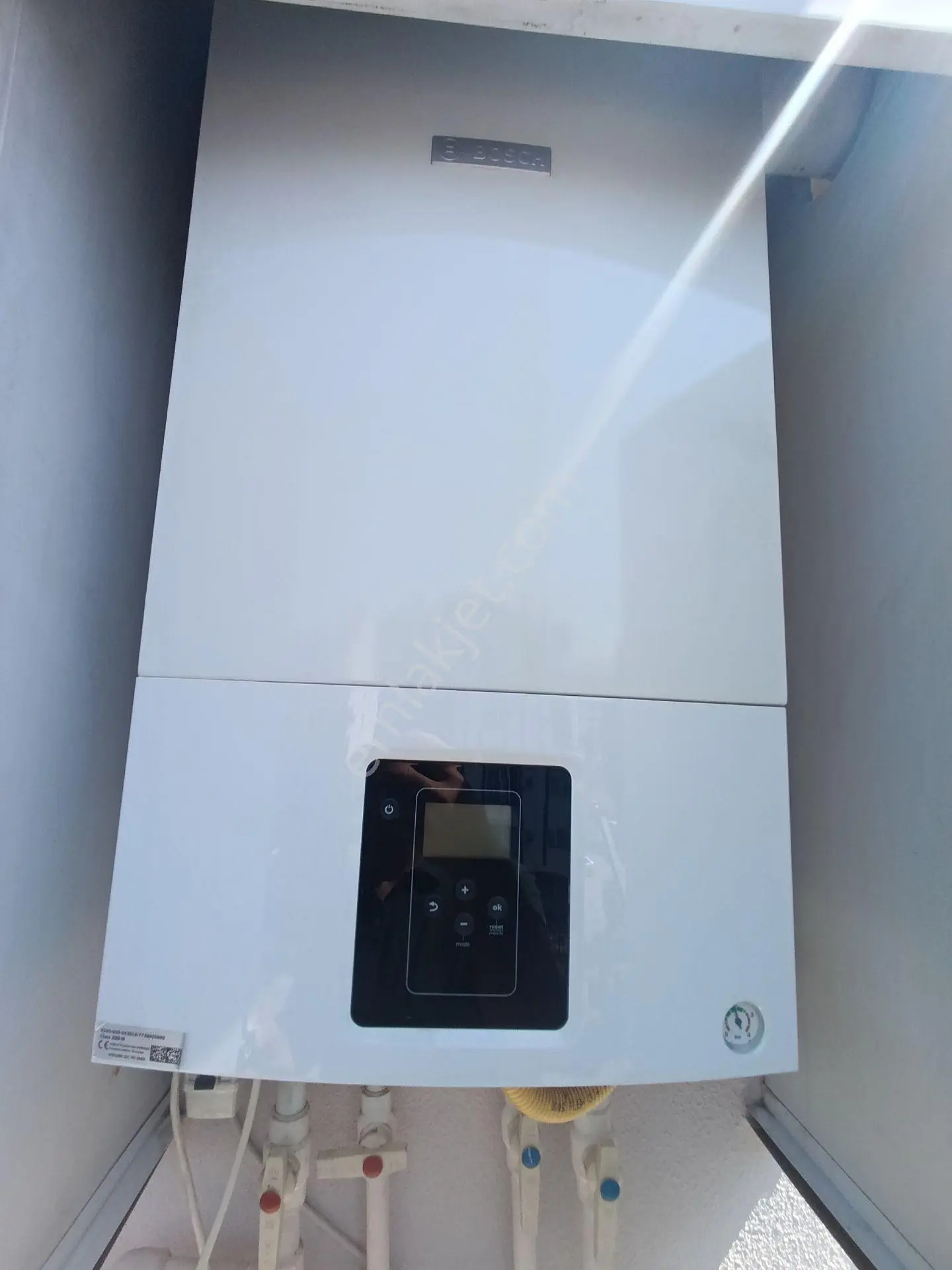 Kızıltoprakta Doğalgazlı, Klimalı, Masrafsız Katta Geniş 3+1 Kiralık Daire - Görsel 3
