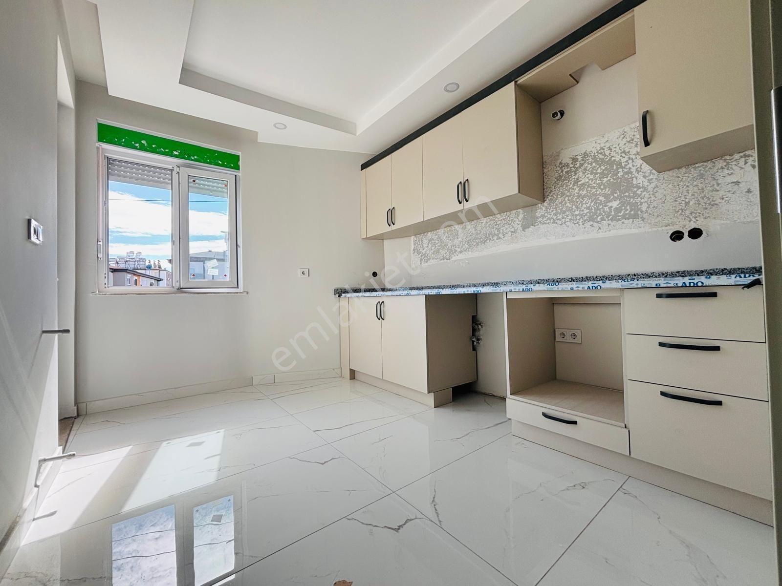 Habibler'de Sıfır Asansörlü 3.kat 2+1 100 M² Satılık Daire