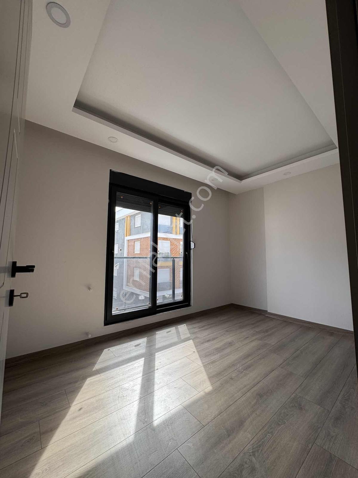 Cadde Üstü Araç Takasına Uygun Asansörlü Fırsat Daire - Görsel 32