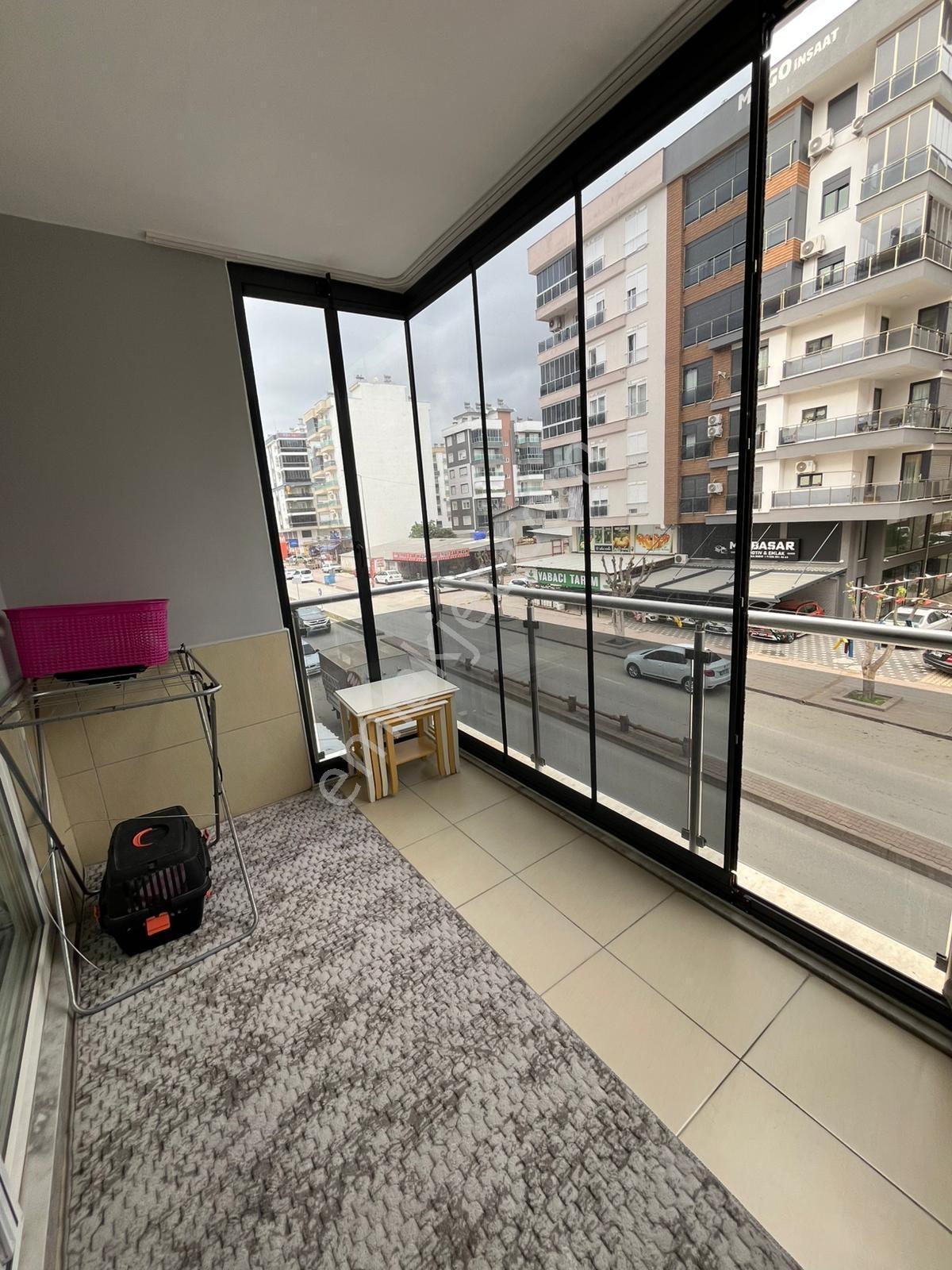 Gödene Cadde Üzeri 175 M2 Geniş Masrafsız Okullar Bölgesinde 3+1 - Görsel 32