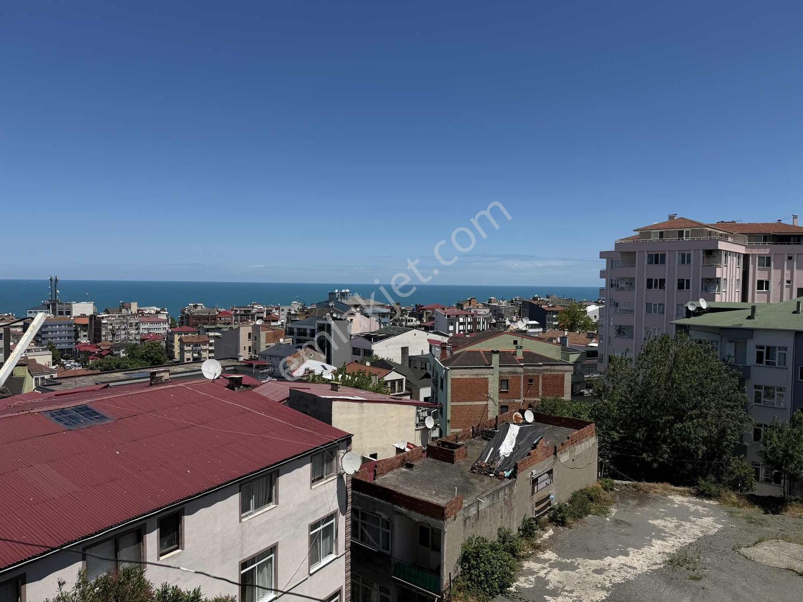 Vip Real Estate Merkezi Konumda 2+1 Satılık Daire