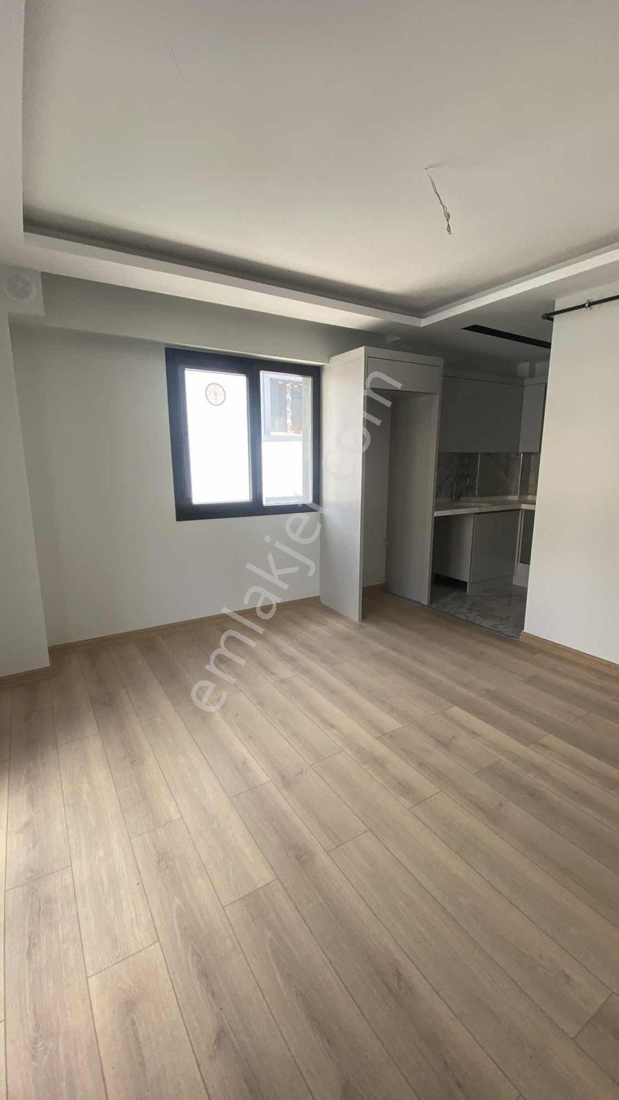 Efeler Mesudiye Mahallesinde Ferah 1+1 Sıfır Daire - Görsel 13