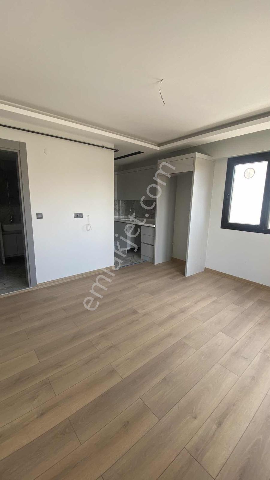 Efeler Mesudiye Mahallesinde Ferah 1+1 Sıfır Daire - Görsel 23