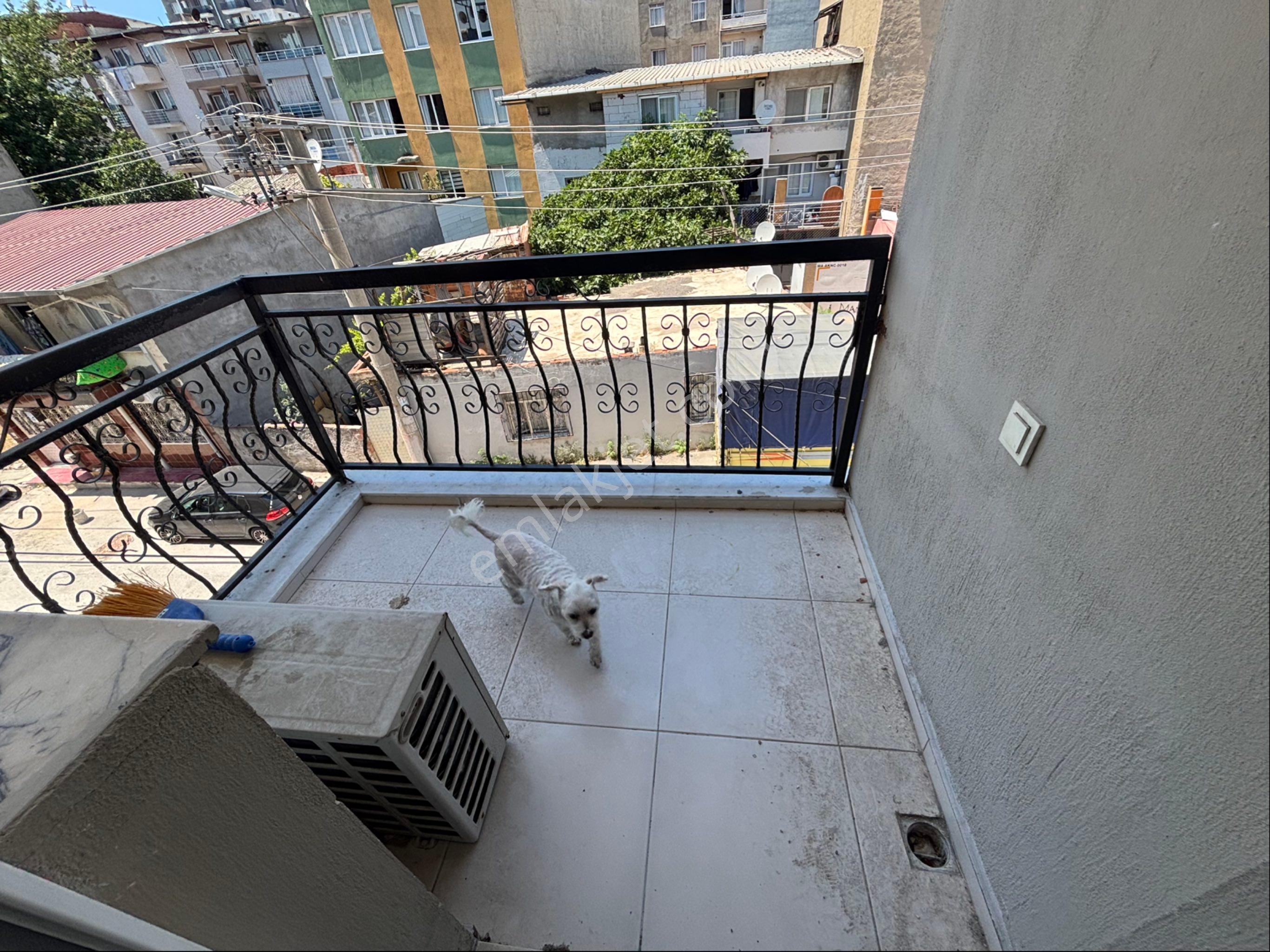 Buca İnkilap İzban Takınu Eşyalı 1+1 Kiralık - Görsel 10