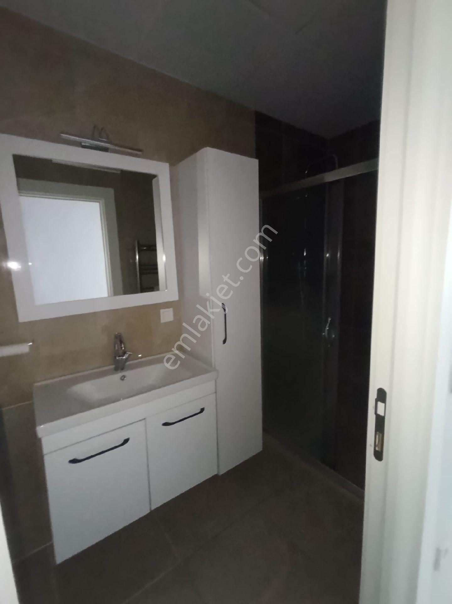 Kavaklı'da Güvenlikli Site İçinde Full Eşyalı - Görsel 9