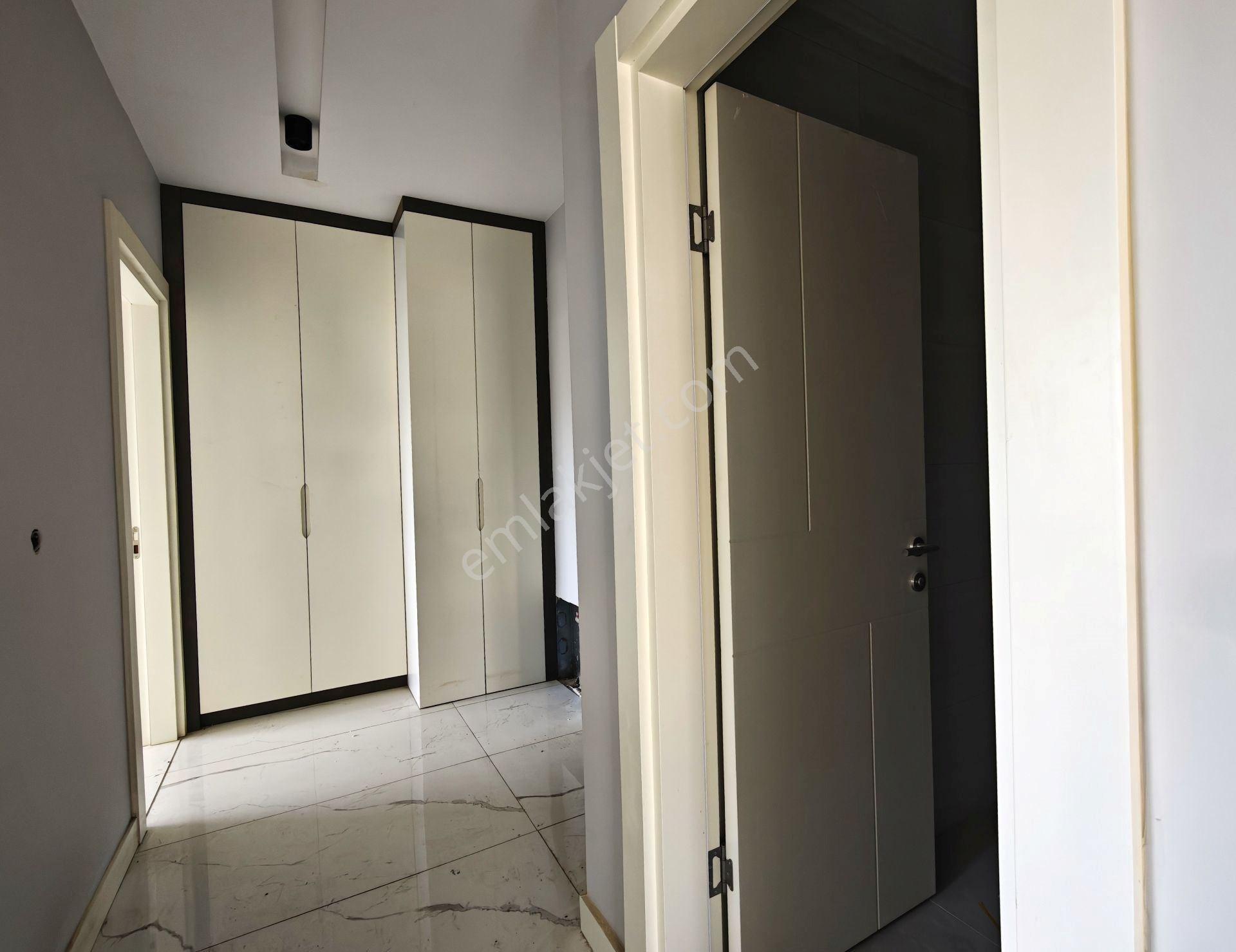Kuşadası Kirazlı Yolu Satılık Ara Kat Sıfır 3+1 Daire - Görsel 20