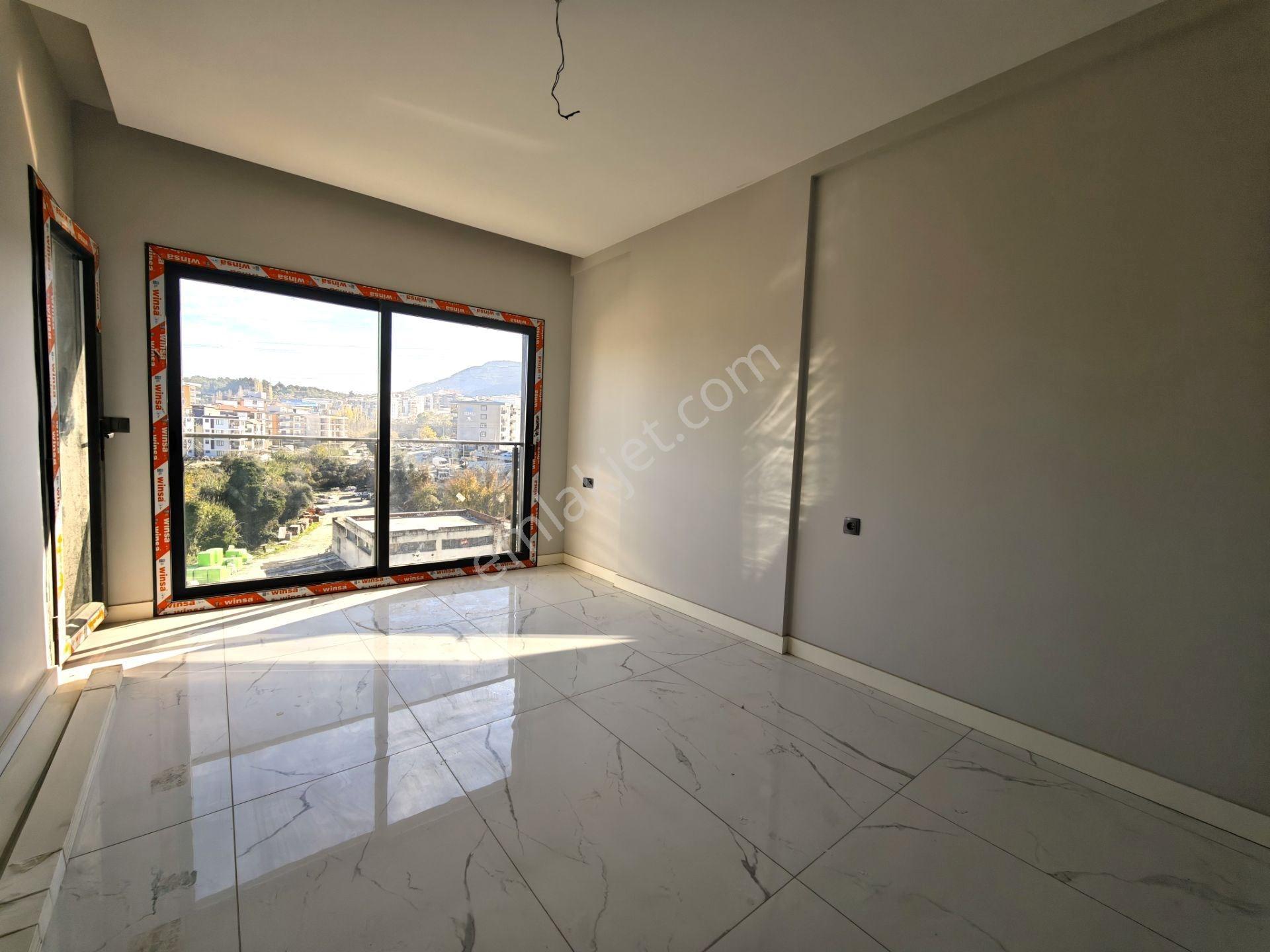 Kuşadası Kirazlı Yolu Satılık Ara Kat Sıfır 3+1 Daire - Görsel 23