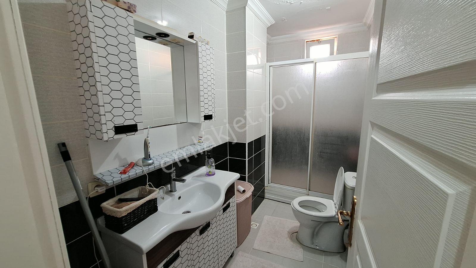 Fındıklı Mahallesinde Yeni Binada Ara Kat 3+1 | Metroya Yakın - Görsel 6