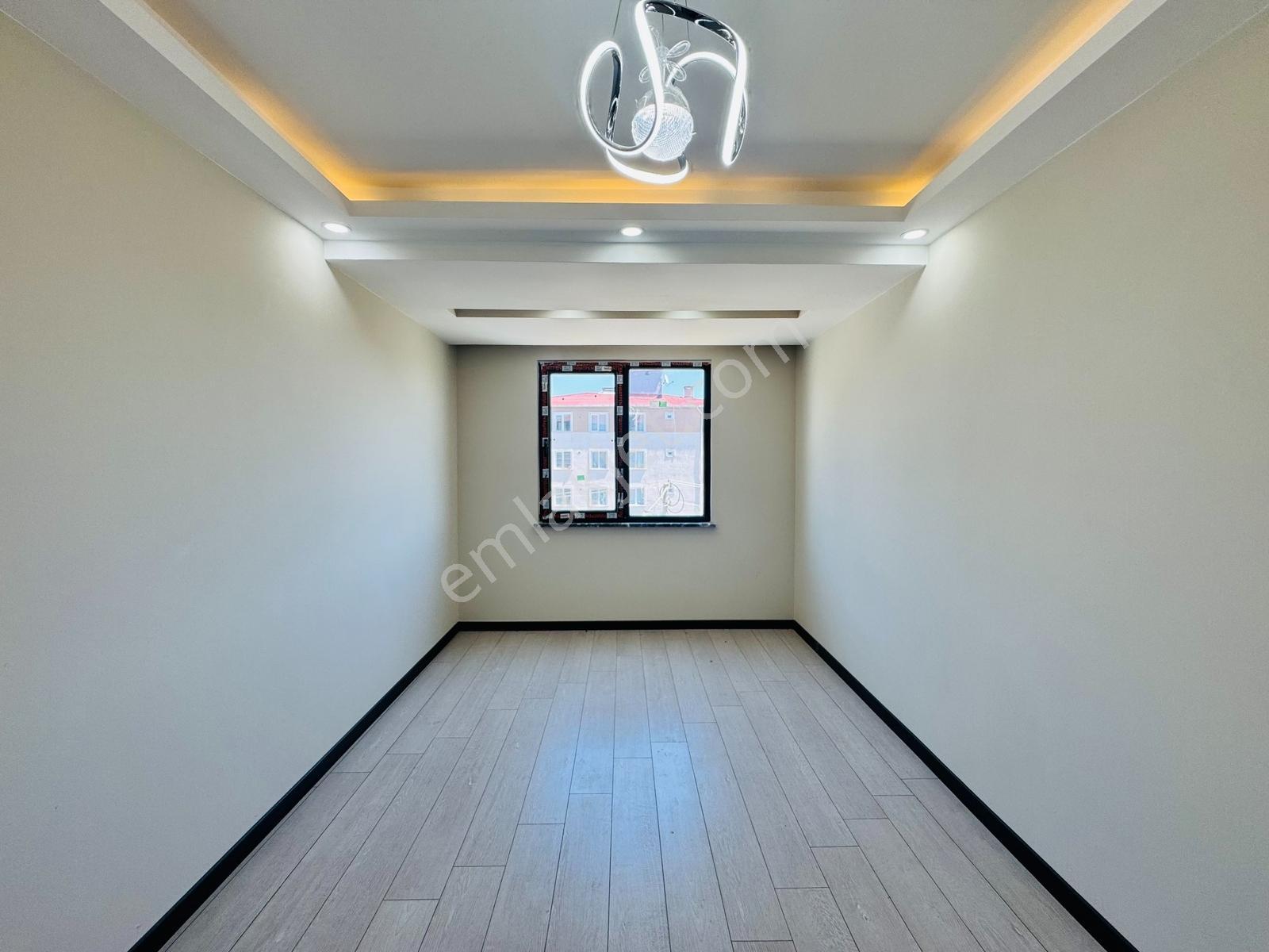 Güven'den Okula Yakın Ebv.banyolu, Otoparklı,yerden Isıt. 2+1 Ev - Görsel 8