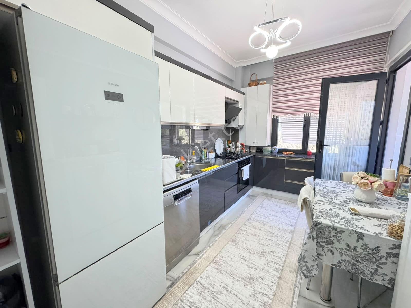 ▇kadıköy'de Şık Tasarımıyla Fark Yaratan Asansörlü 2+1 Daire - Görsel 6