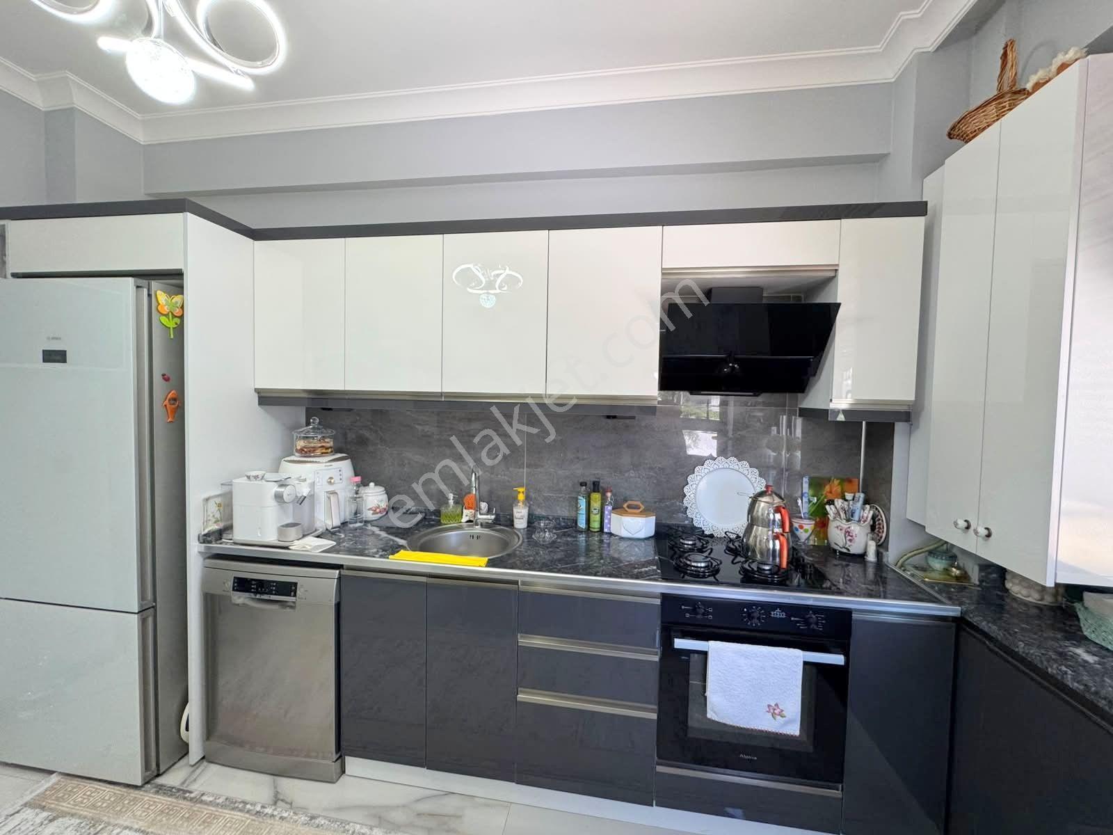 ▇kadıköy'de Şık Tasarımıyla Fark Yaratan Asansörlü 2+1 Daire - Görsel 28