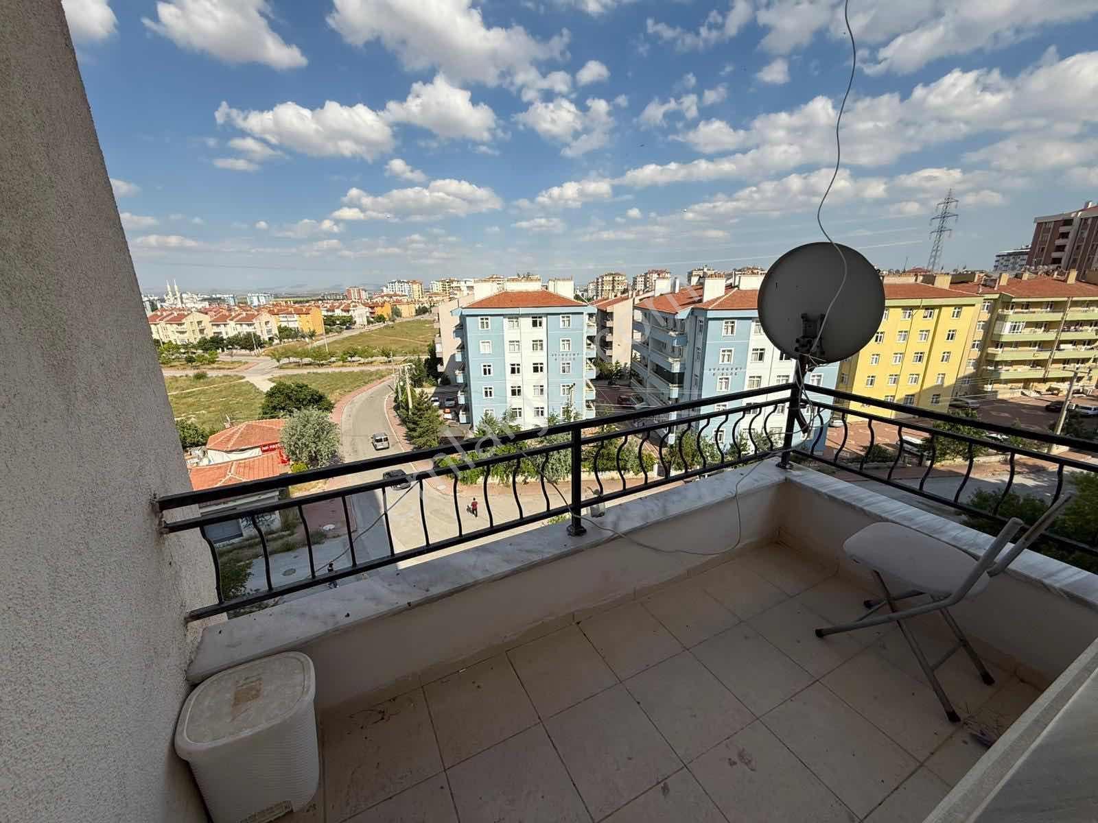 Net Emlaktan Anayol Üstü Bakımlı Eşyalı Arakat Kiralık Daire - Görsel 12
