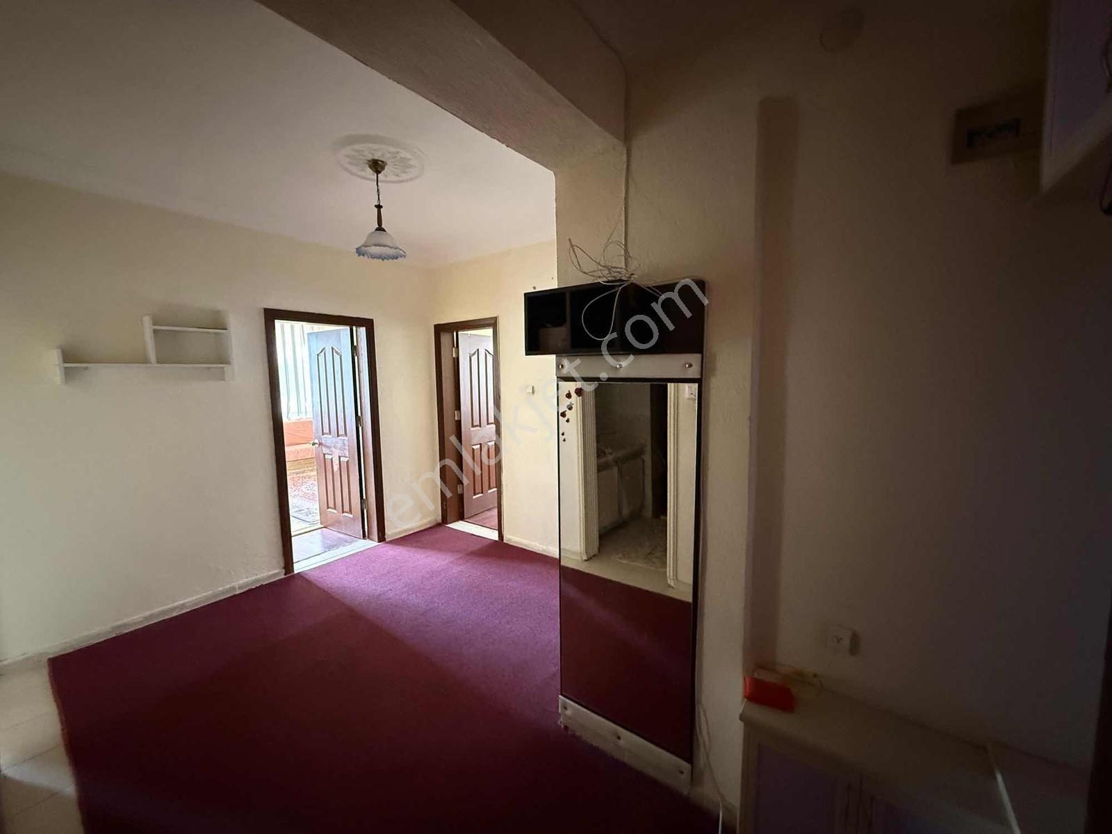 Net Emlaktan Anayol Üstü Bakımlı Eşyalı Arakat Kiralık Daire - Görsel 16