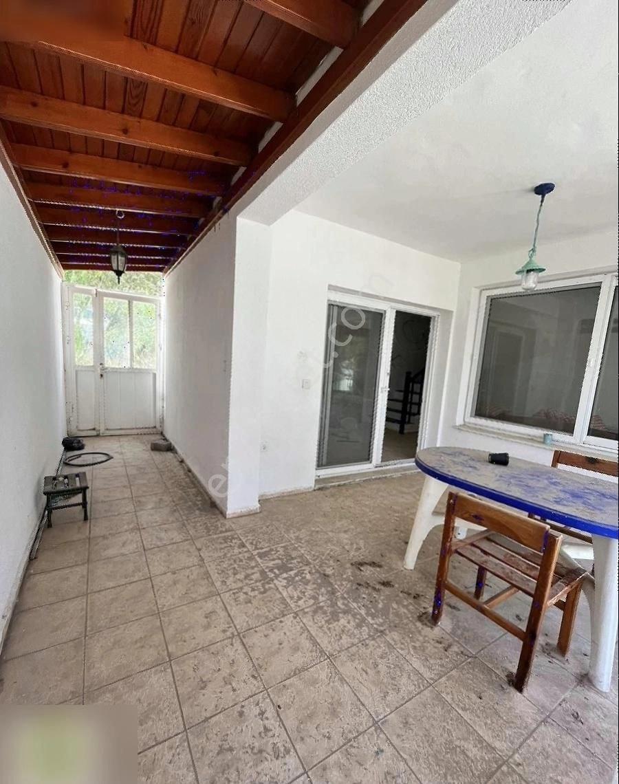 Akyarlarda Manzaralı, Bahçeli Dubleks Villa Ve 1+1 Bahçe Katı - Görsel 21