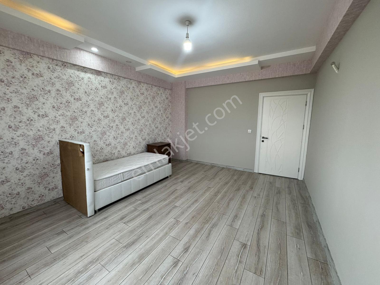 Premar Dan Dicle Manzaralı Kiralık 6+1 Villa - Görsel 10