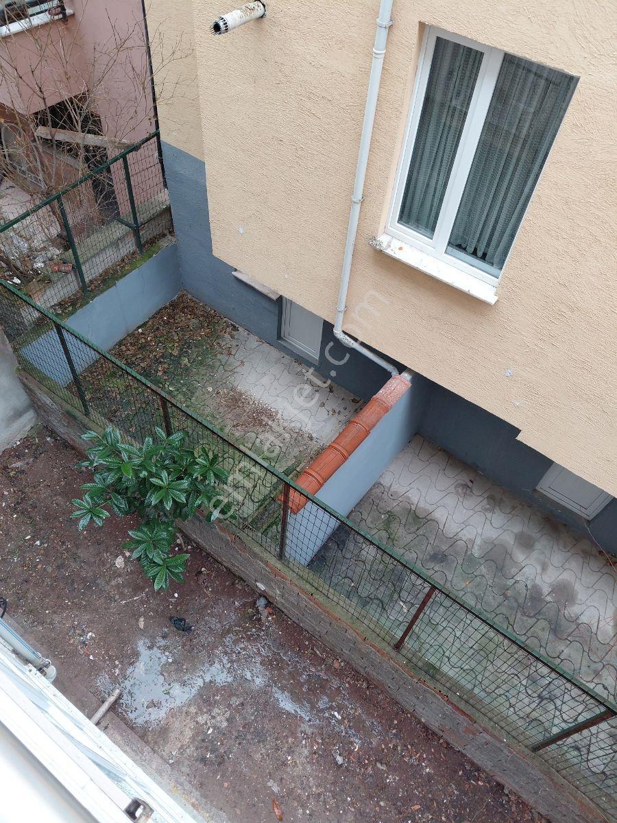 Kaymen Emlak Esogü Ye Çok Yakın 1+0 Eşyalı Arakat Kombili Daire - Görsel 5