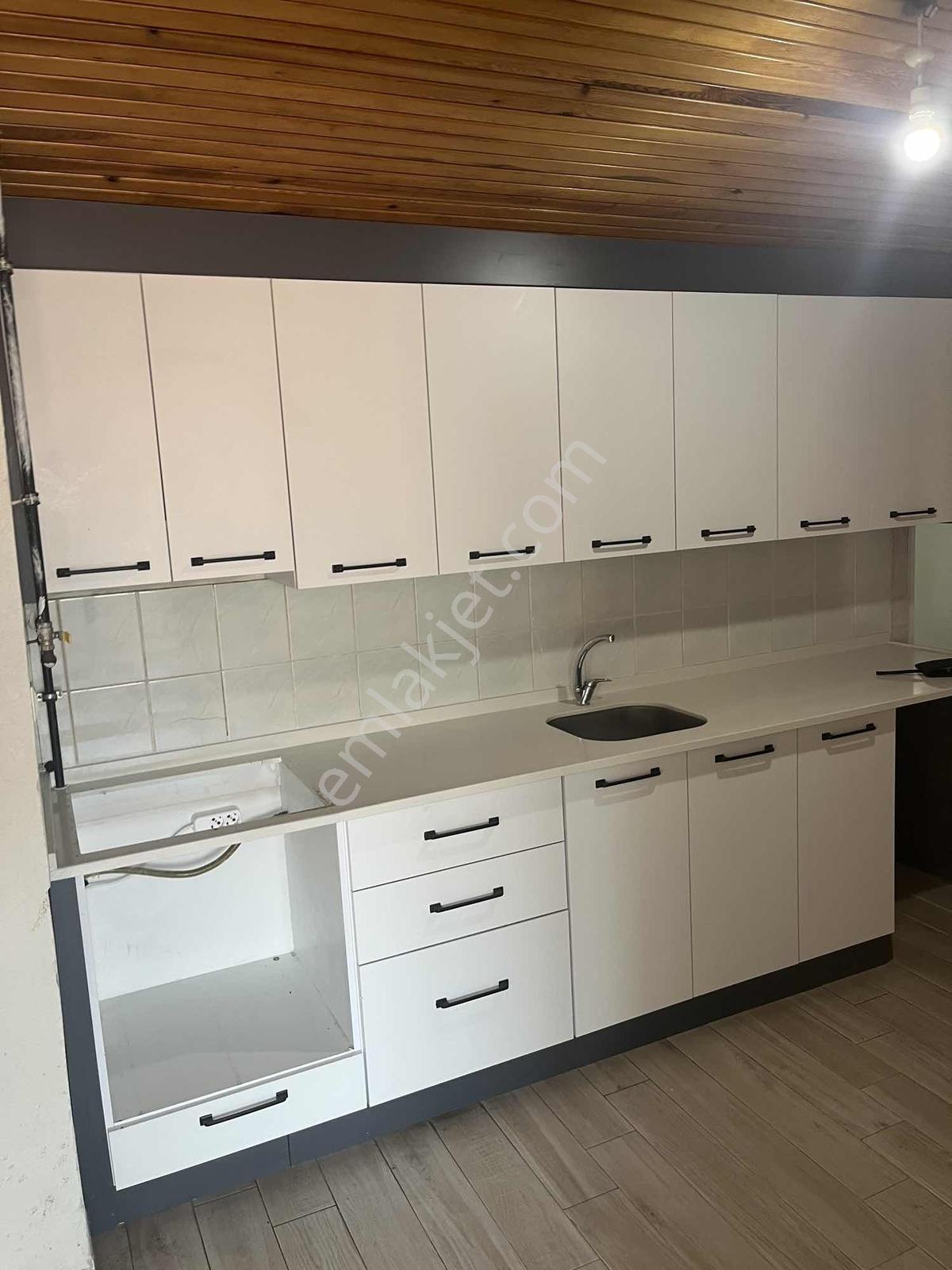 Kocabıyık Gayrimenkul'den Karaman Kiralık 3+1 Daire - Görsel 8