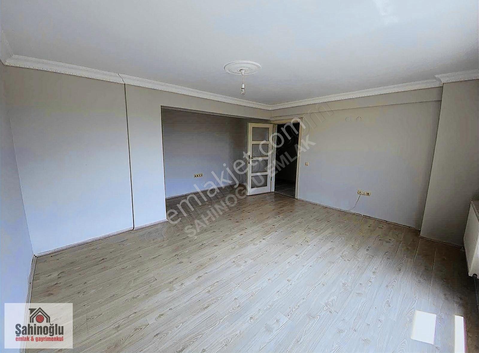 Şahinoğlu Emlakdan Şiremirçavuşda Kiralık 3+1 Daire