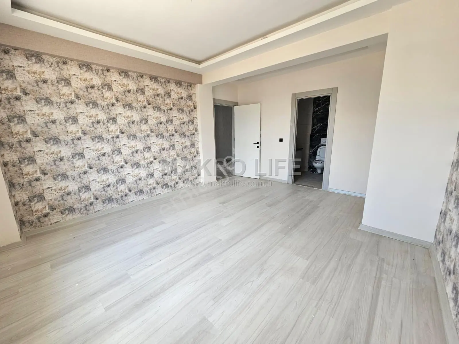 Doğayla İç İçe Konforlu Ve Lüx Bir Yaşam Arayanlara Özel 6+1 Satılık Villa - Görsel 4