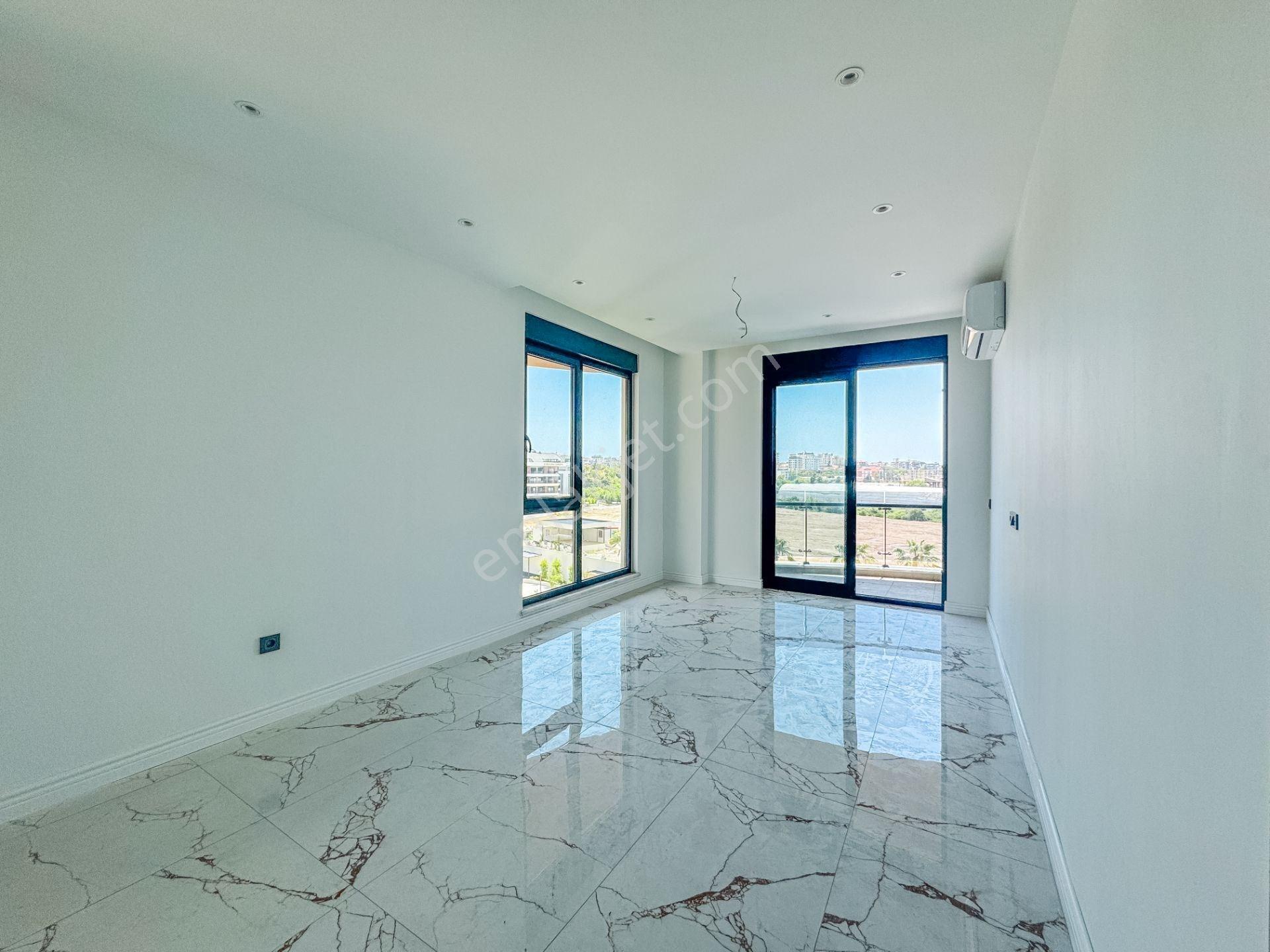 Alanya Oba’da Full Konsept Sitede 2+1 Dubleks Satılık Daire - Görsel 2