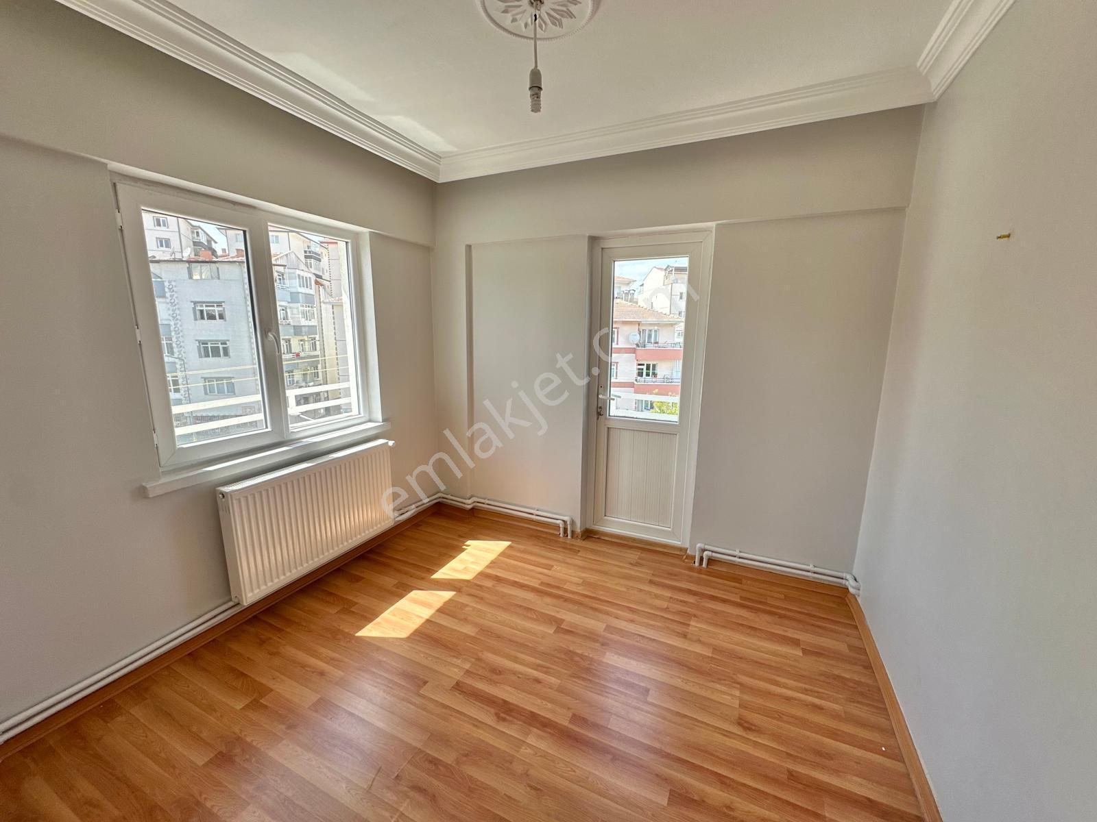 Sincan Selçuklu Mah. 3+1 Yapılı Kiralık Daire Memur Kefil Şartı! - Görsel 3