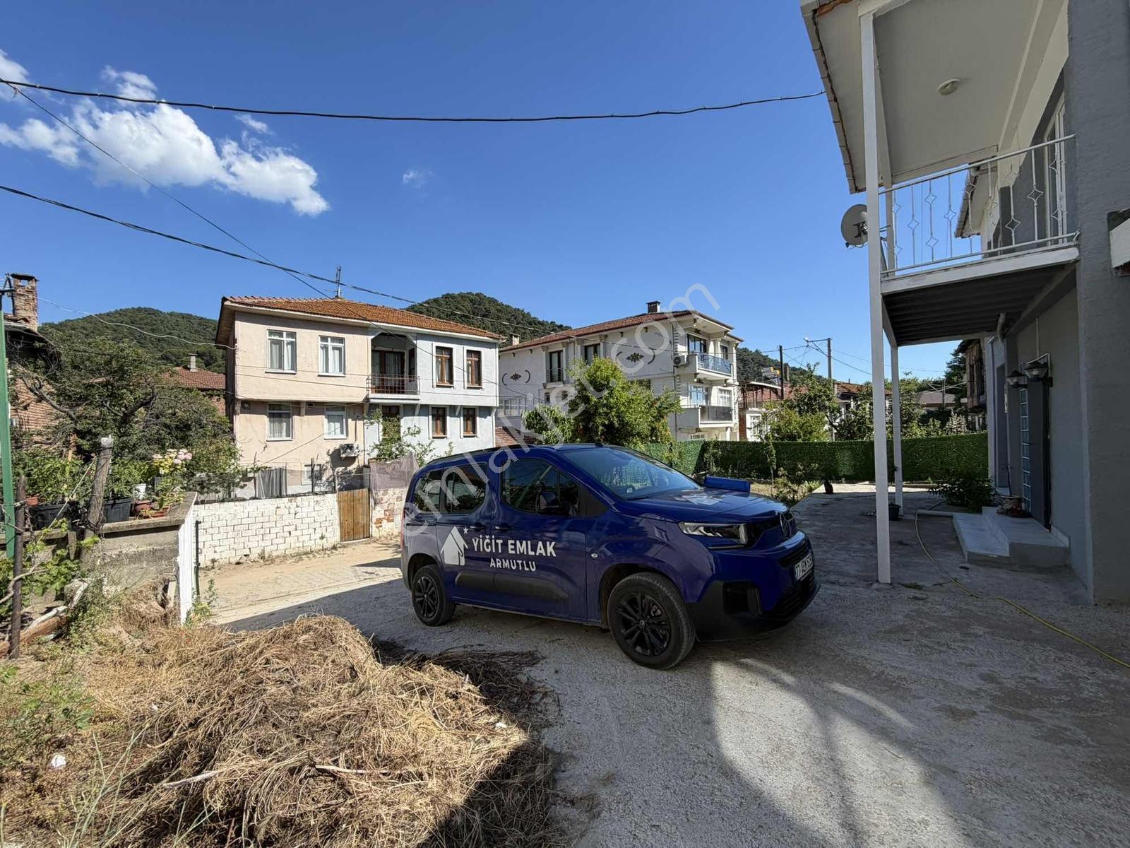 *yiğit Emlak Armutlu'dan*fıstıklı Köyünde*2 Katlı Villa - Görsel 21