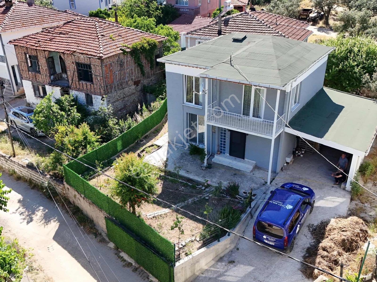 *yiğit Emlak Armutlu'dan*fıstıklı Köyünde*2 Katlı Villa - Görsel 2